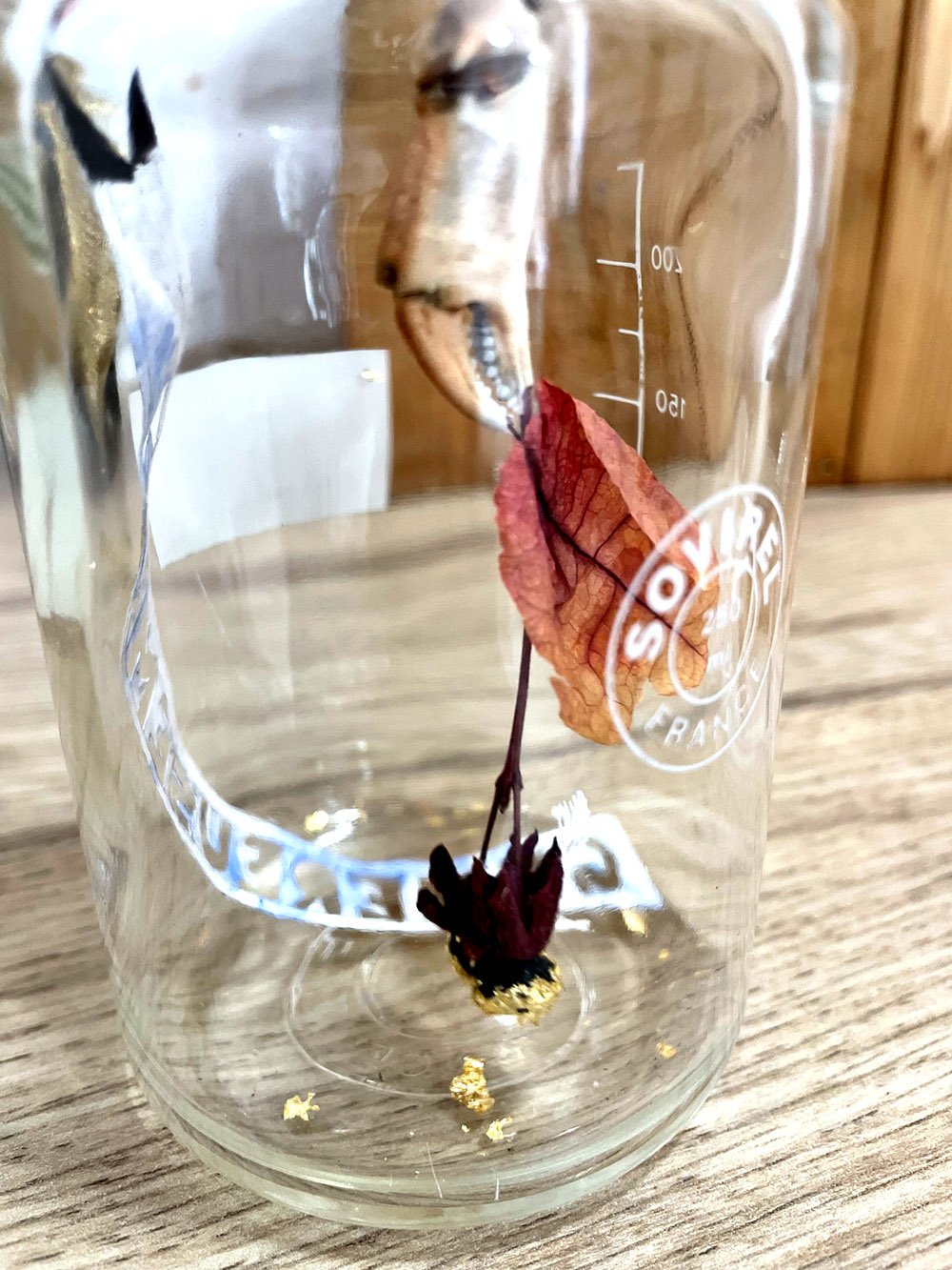 creaturquoise_fiole_généreux_or_crabe_bouguainvillée_tubicole_fleurs.jpg
