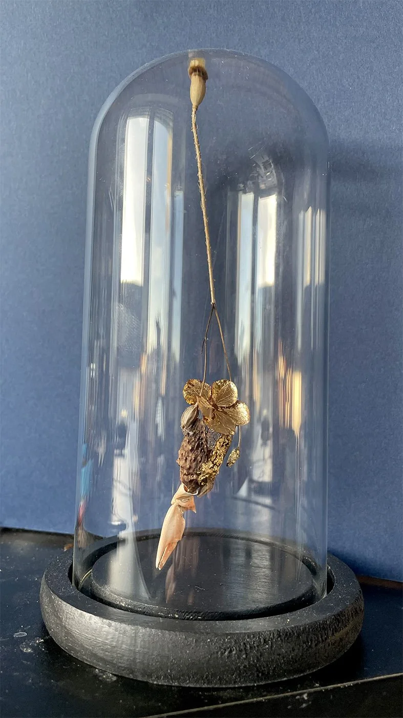 creaturquoise_pendule_physalis_cloche_coquelicot_crabe_charme_hortensia.jpg