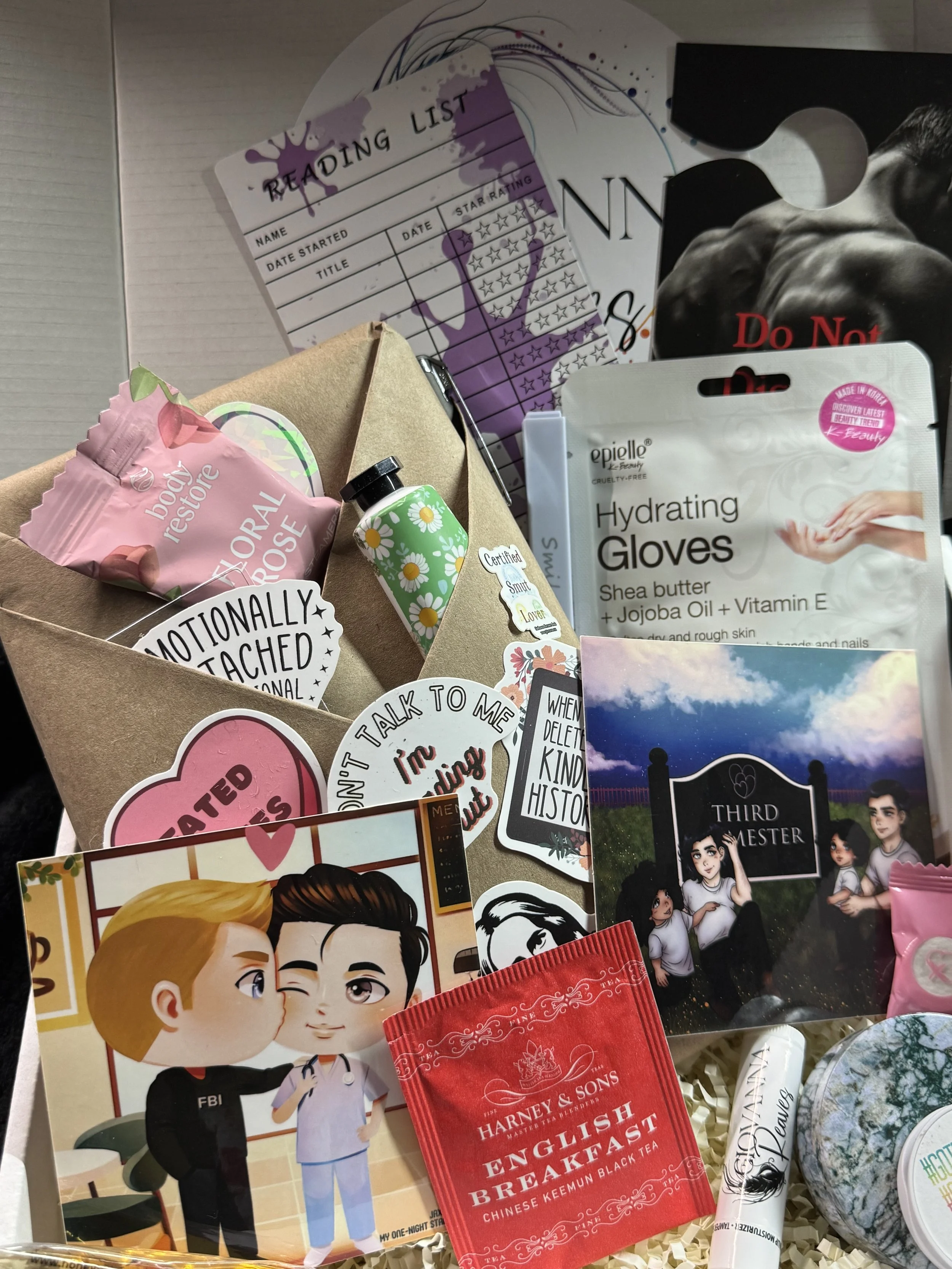 Blind Date With A Book Box