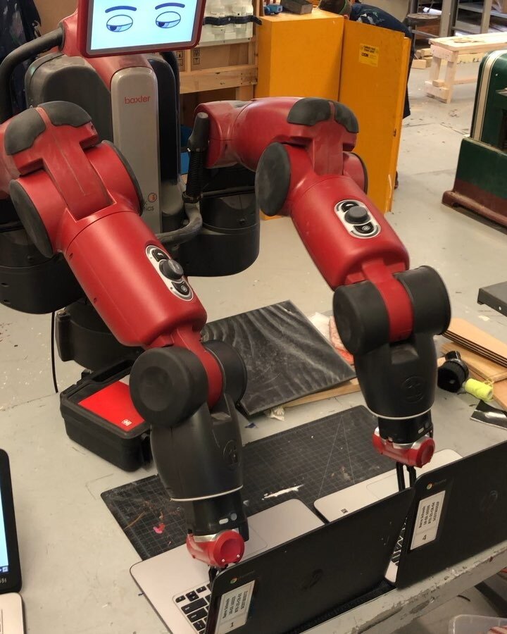 Our @rethinkrobotics Baxter donated by @trowandholden is one step closer to being able to do homework! He can type! (Not specific words yet, but still, look at him go!) #designlab #baxter