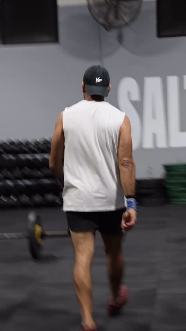 4:30pm class get keeeen 🔥🔥🔥
#northernbeaches #crossfit #northernbeachesgym #warriewood #grouptraining #northernbeachesrunclub #weighttraining #workhard #gymspo #fitspo