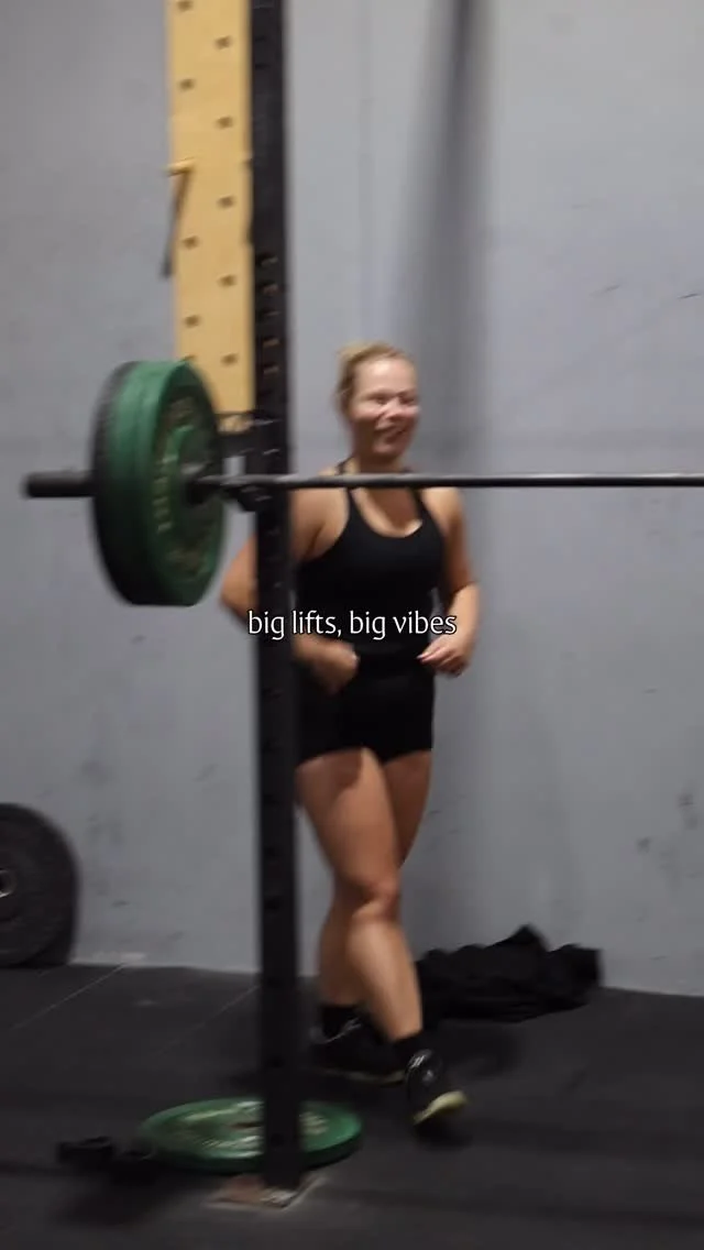 Big lifts, big vibes 🎶🙌
Energy was high on Monday! Bars were bending, Maxy was yelling and PBs were FLYING 🪽
This was the perfect opportunity for our members to measure progress and boy did we have some seriously impressive numbers 👏
Get keen