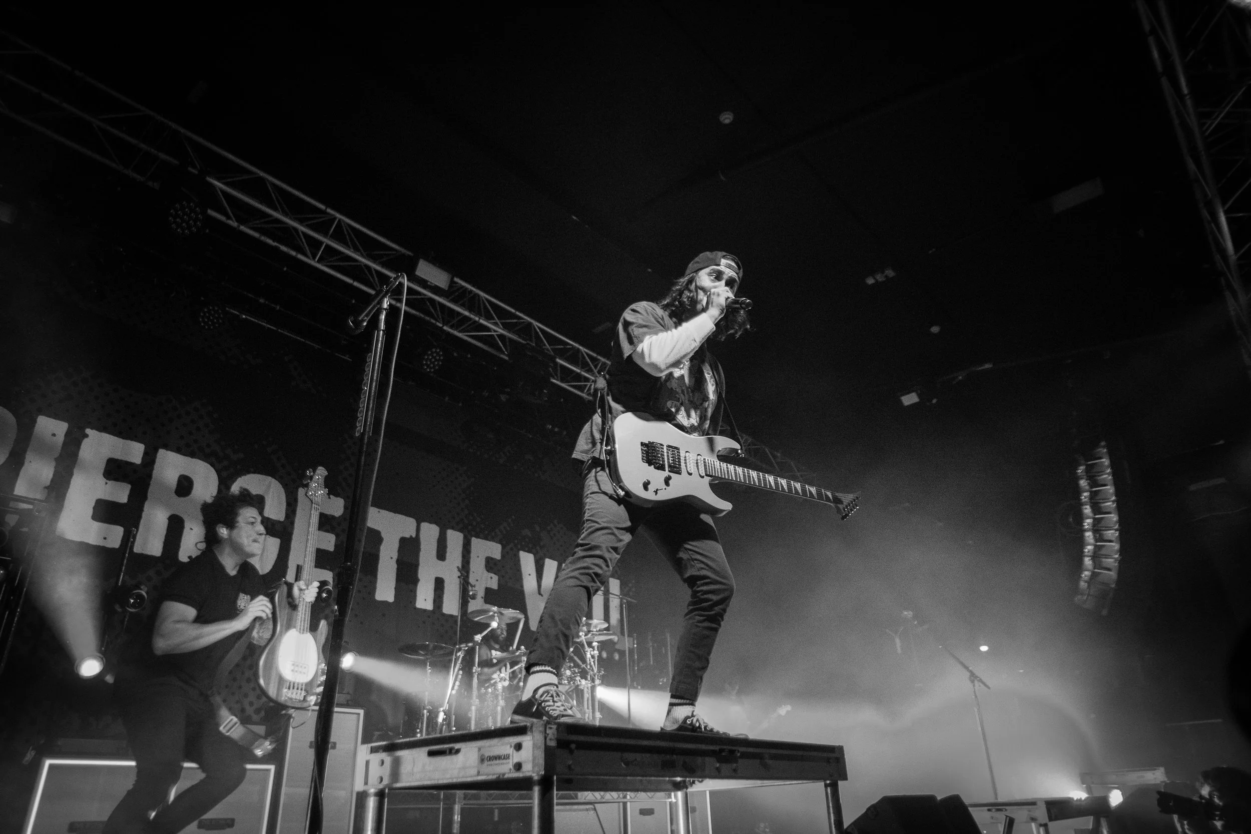 PIERCE THE VEIL PLAYS MANCHESTER ACADEMY