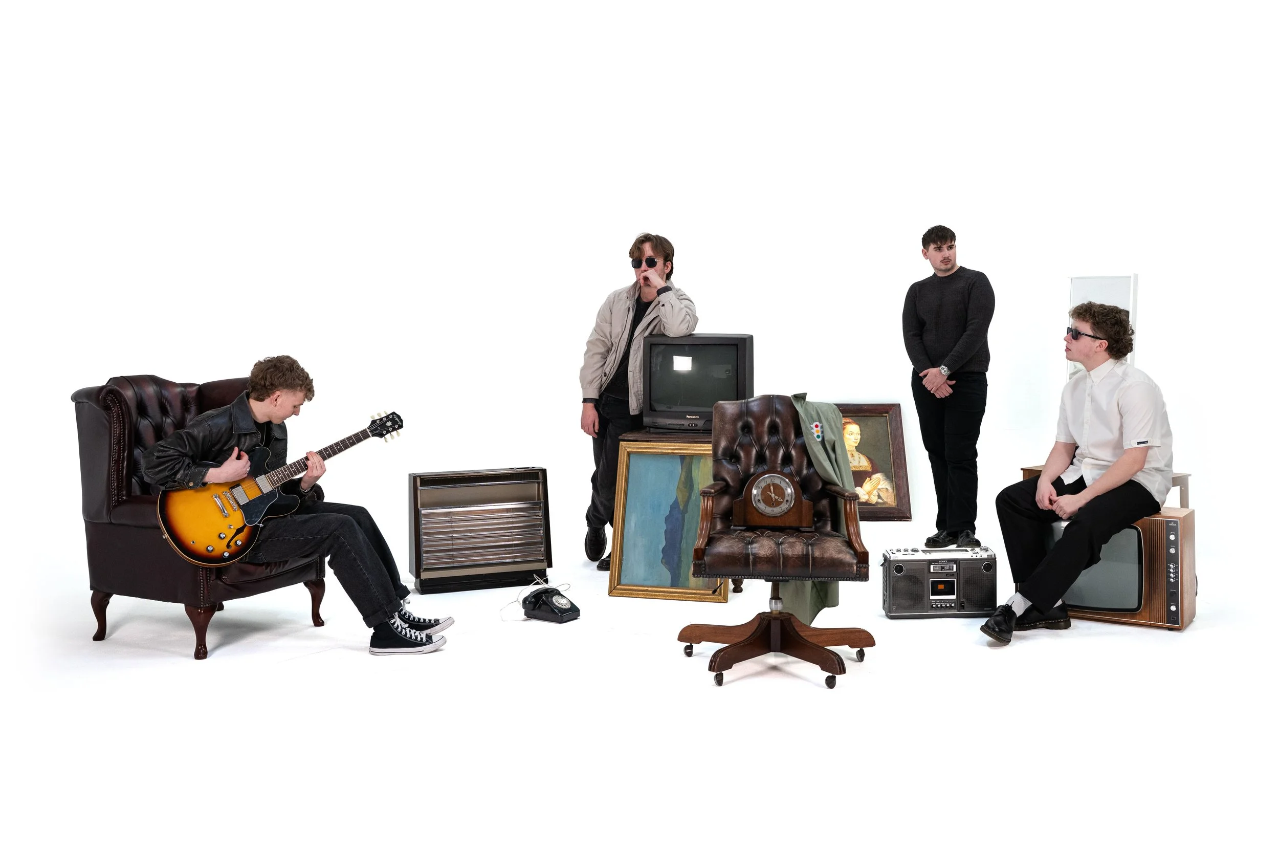 Interview: Scotland’s Mixed Signals Delves Into Latest Single “Different Frequencies”