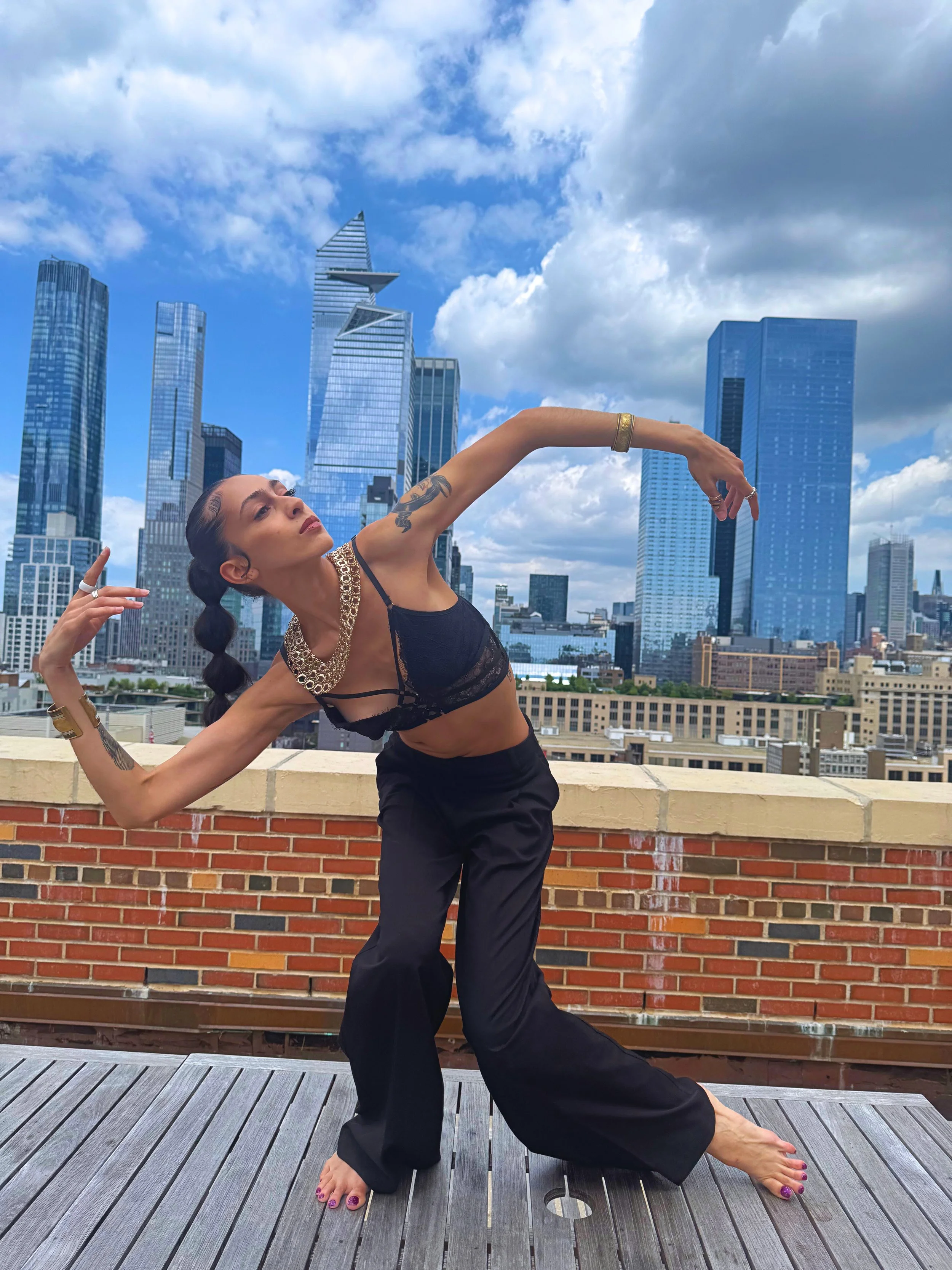 London Terrace_Knowing_2 - Edited.jpg