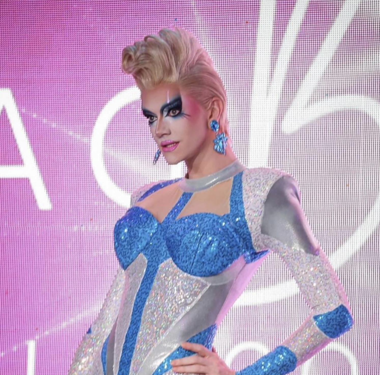 DRAG QUEEN BINGO - Live Painting edition | 8 July