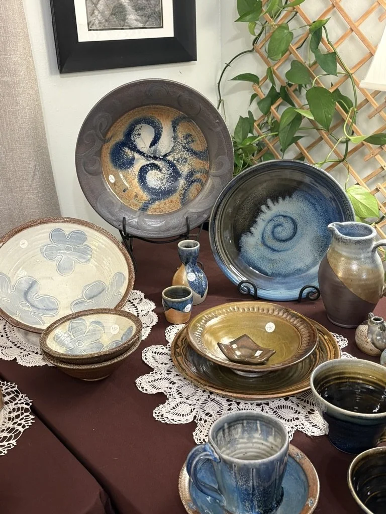 Crooked Willow Holiday Show