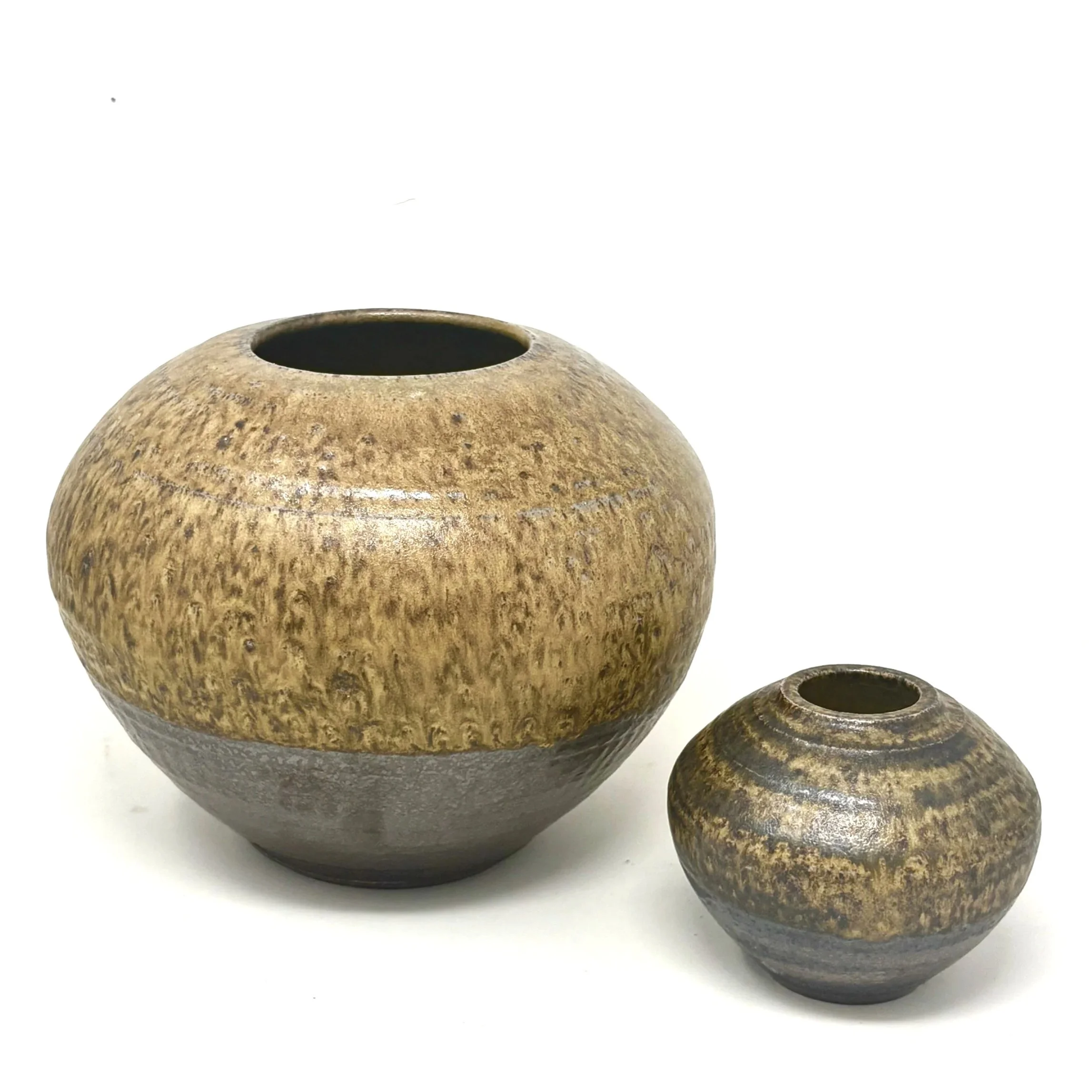 Earthy+vase+copy.jpg