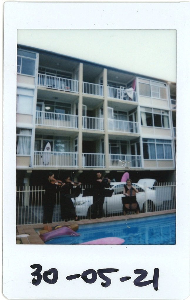 WHITE+HORSES+POLAROIDS-4+copy+9.jpg