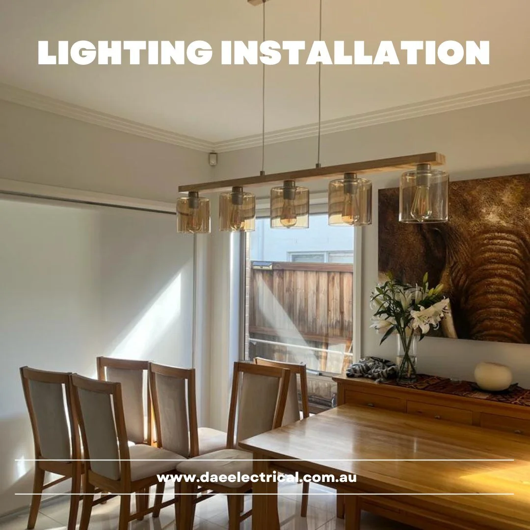 This Castralvo pendant light supplied by @alisa.s_lights is an incredible feature in this dining room space. 

Head in store to check this beauty out and then book in with Dan and the team for safe and professional installation in your home. 

Reach 