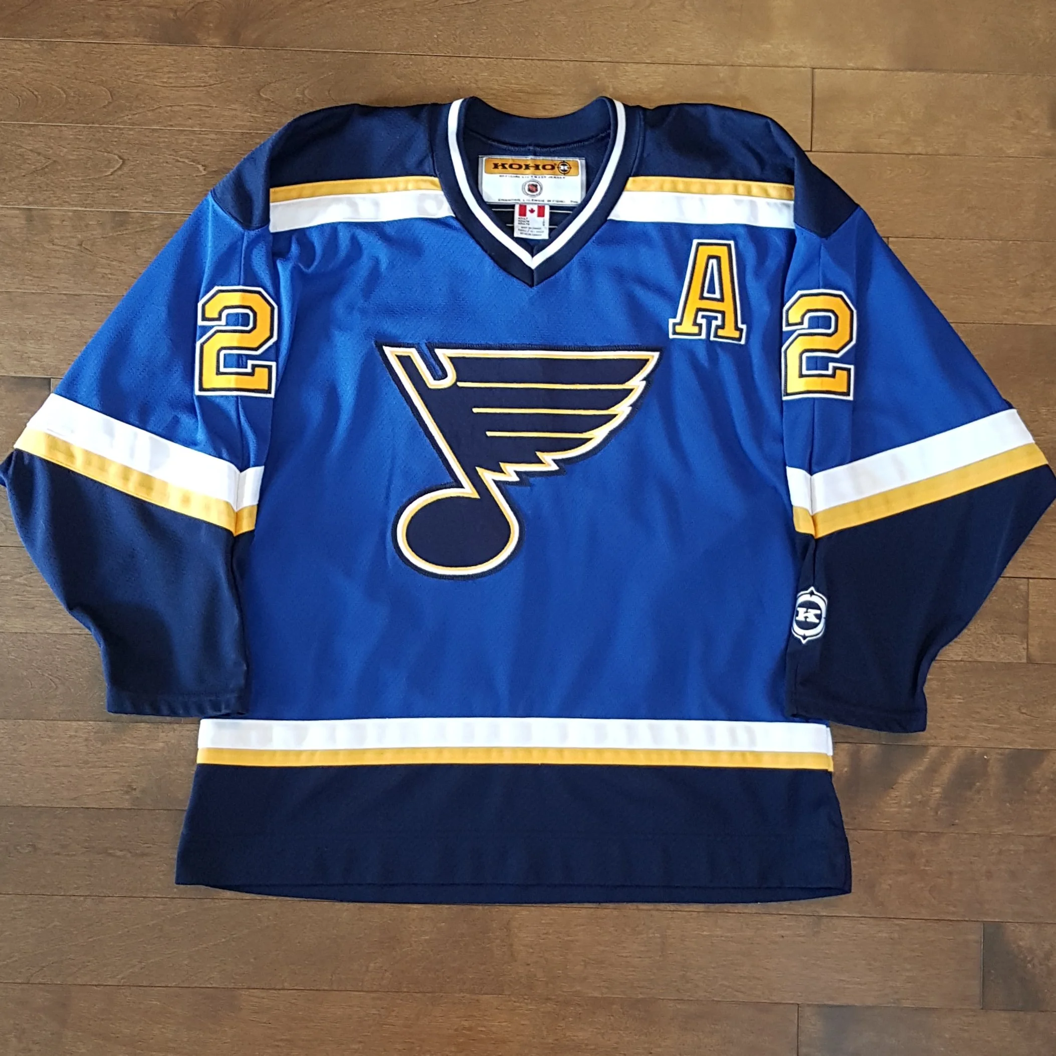 St._Louis_Blues_-_MacInnis_-_Front[1].jpg