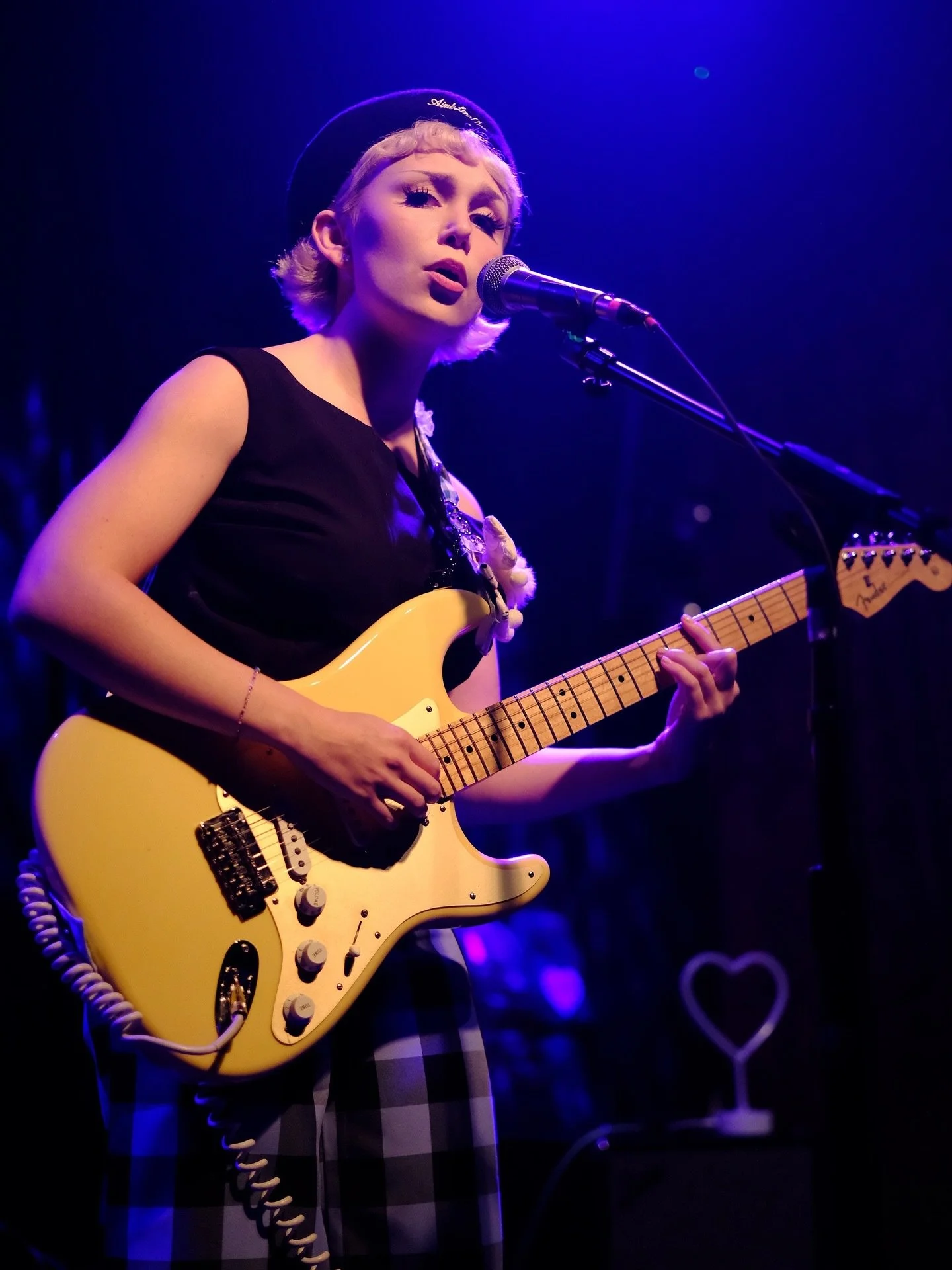 LOS ANGELES YOU BETTER SHOW UP AND SHOW OUT TONIGHT @theechola !!!! I cannot wait for you to see tonight&rsquo;s show, come see me open for @thesurfrajettes !!! 

📸: @miss_shermette 

Did you get your tickets yet?? 

11/18 Los Angeles&nbsp;@theechol