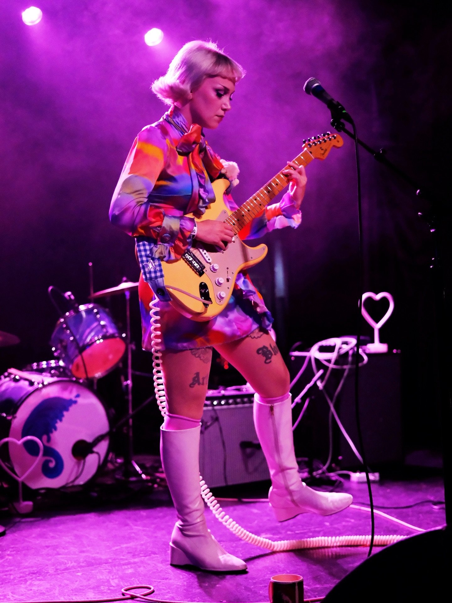 DENVER TONIGHT AT THE @thefederaltheatre !!!!! Only a week left of tour and I&rsquo;m not ready for it to be over 😭 I&rsquo;m having the best time laughing and singing with the jettes. Nicole, Shermy, Abby, and Annie are some of the most inspiring m