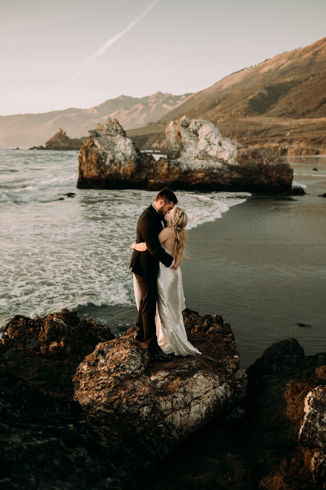 Big-Sur-wedding-photographer-Flora-Gibson-71.jpg