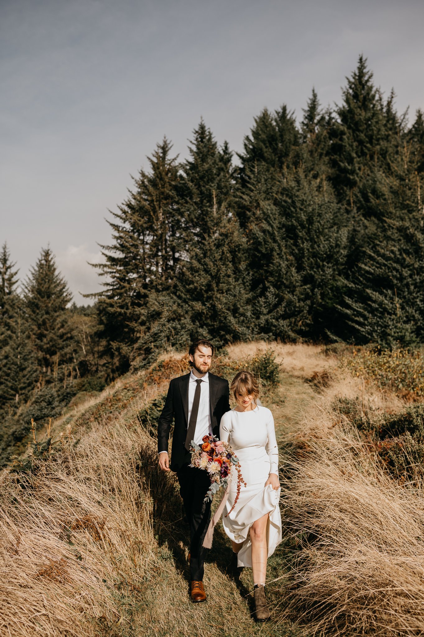 Oregon-Wedding-photographer-Flora-Gibson-25.jpg