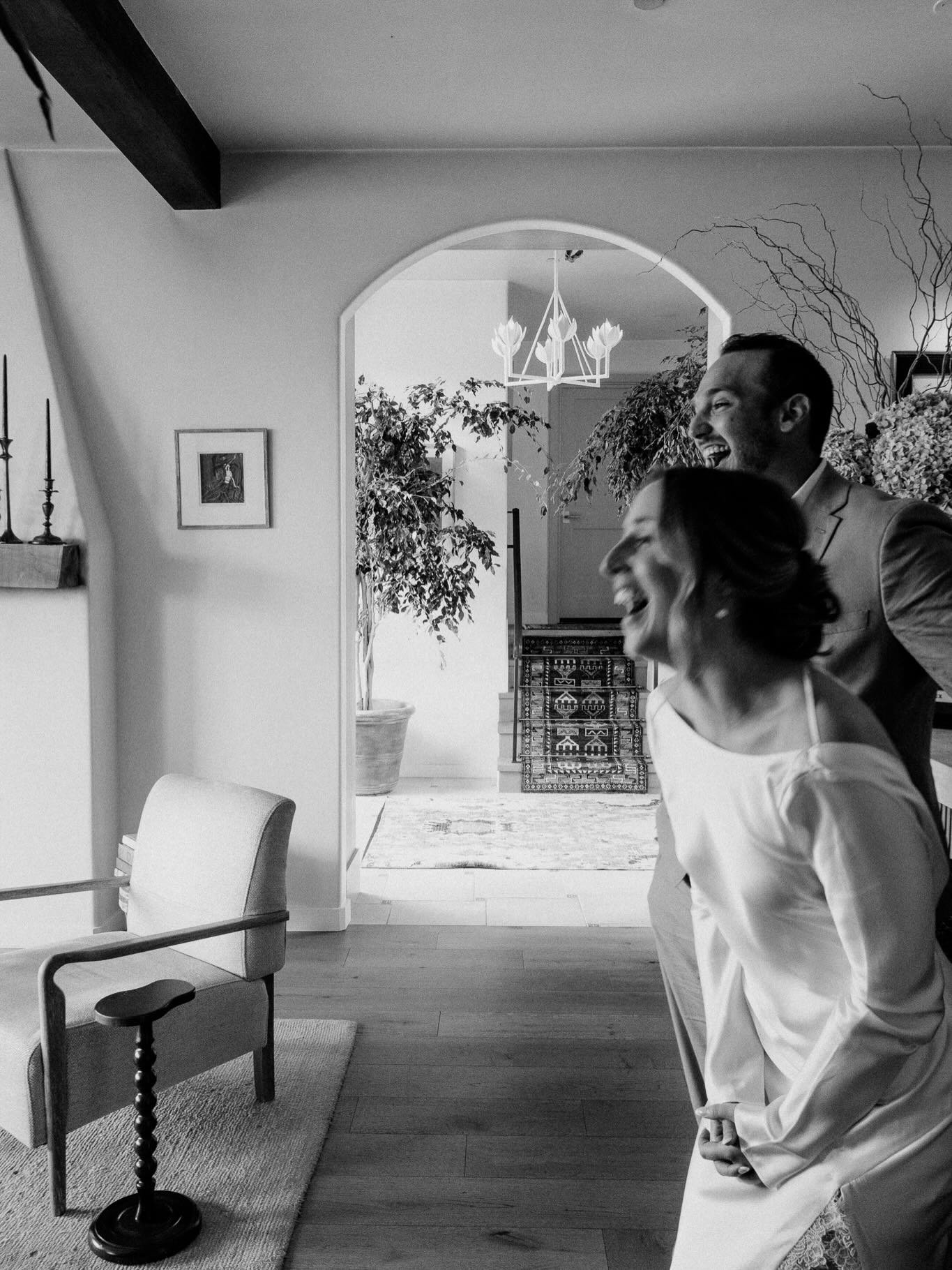 The images I love from a gallery always change. my hope is that over the years my clients are together they will find new favorites too. 

#carmelelopement #carmelweddingphotographer #carmelwedding #fypageシ゚