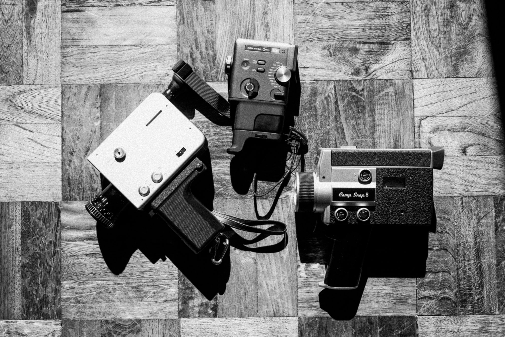 FUJIFILM INSTAX MINI EVO CINEMA REVIEW FROM A WEDDING PHOTOGRAPHER