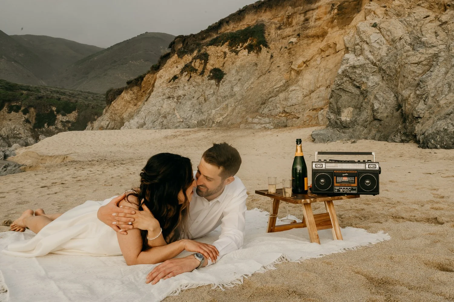 A Vintage-Inspired Beach Photoshoot in California: Dancing by the Ocean &amp; Clifftop Romance