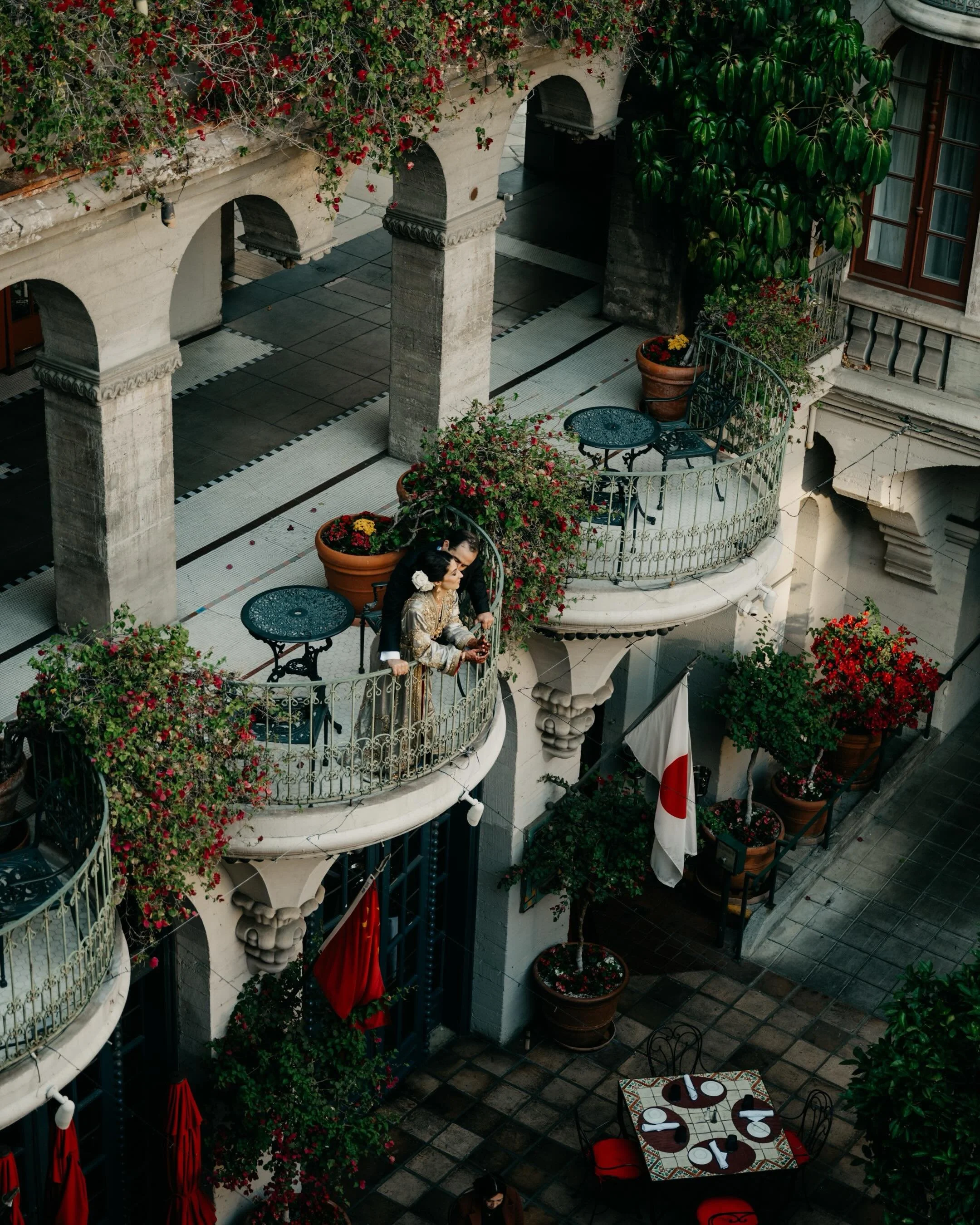 The stunning H +K and their beautiful day in Southern California. 

Dress @negafa.soltana 
MUAH: @glamorizebypennykohli 
Venue : mission inn hotel