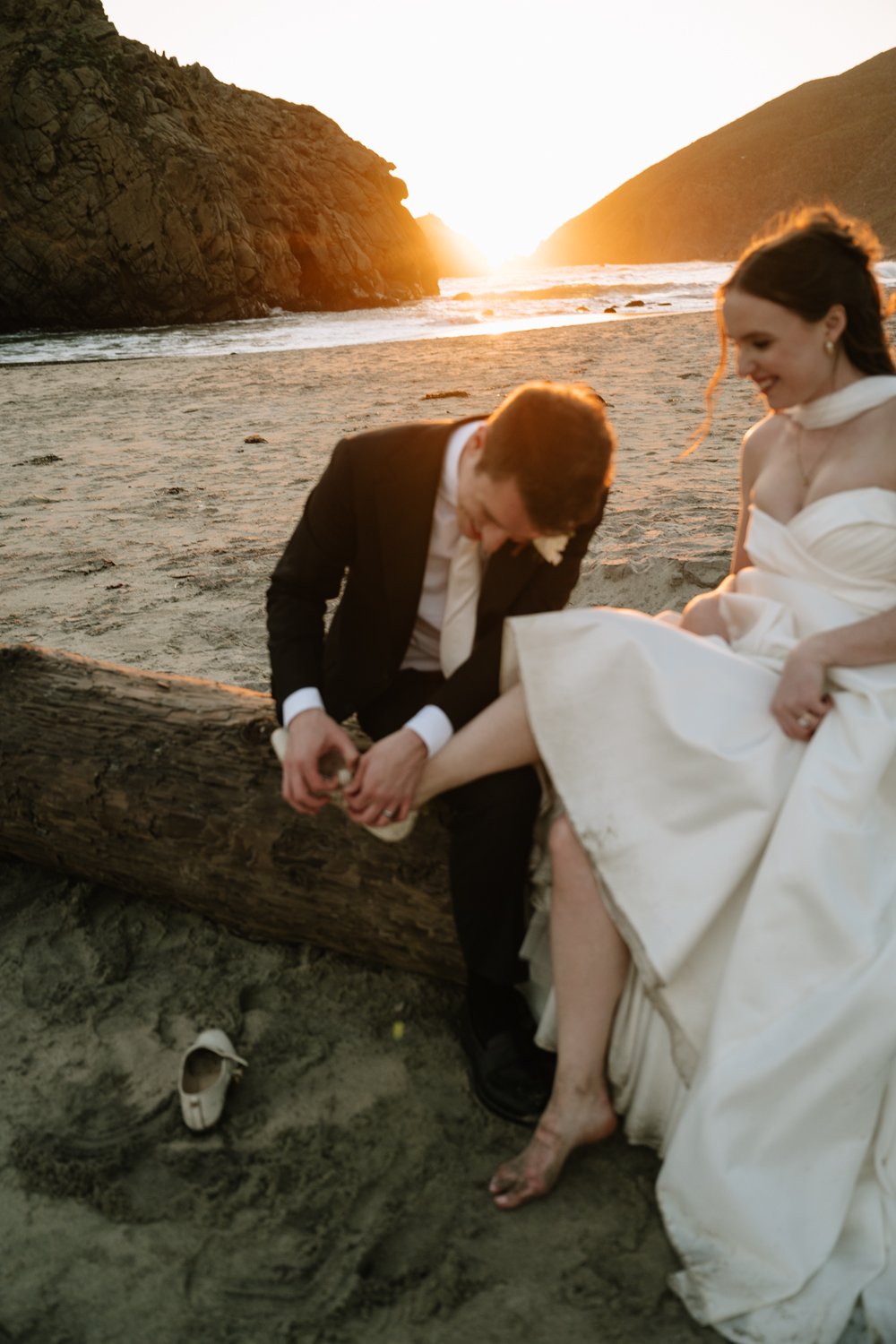 Carmel-wedding-FLORA-GIBSON-PHOTOGRAPHY-WWW.FLORAGIBSON.COM-100.jpg
