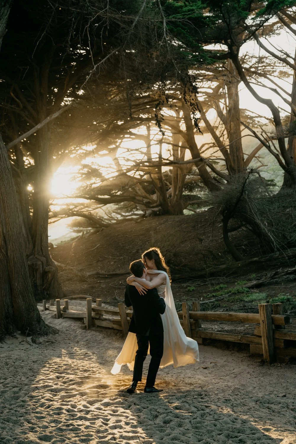 Carmel-wedding-FLORA-GIBSON-PHOTOGRAPHY-WWW.FLORAGIBSON.COM-113.jpg
