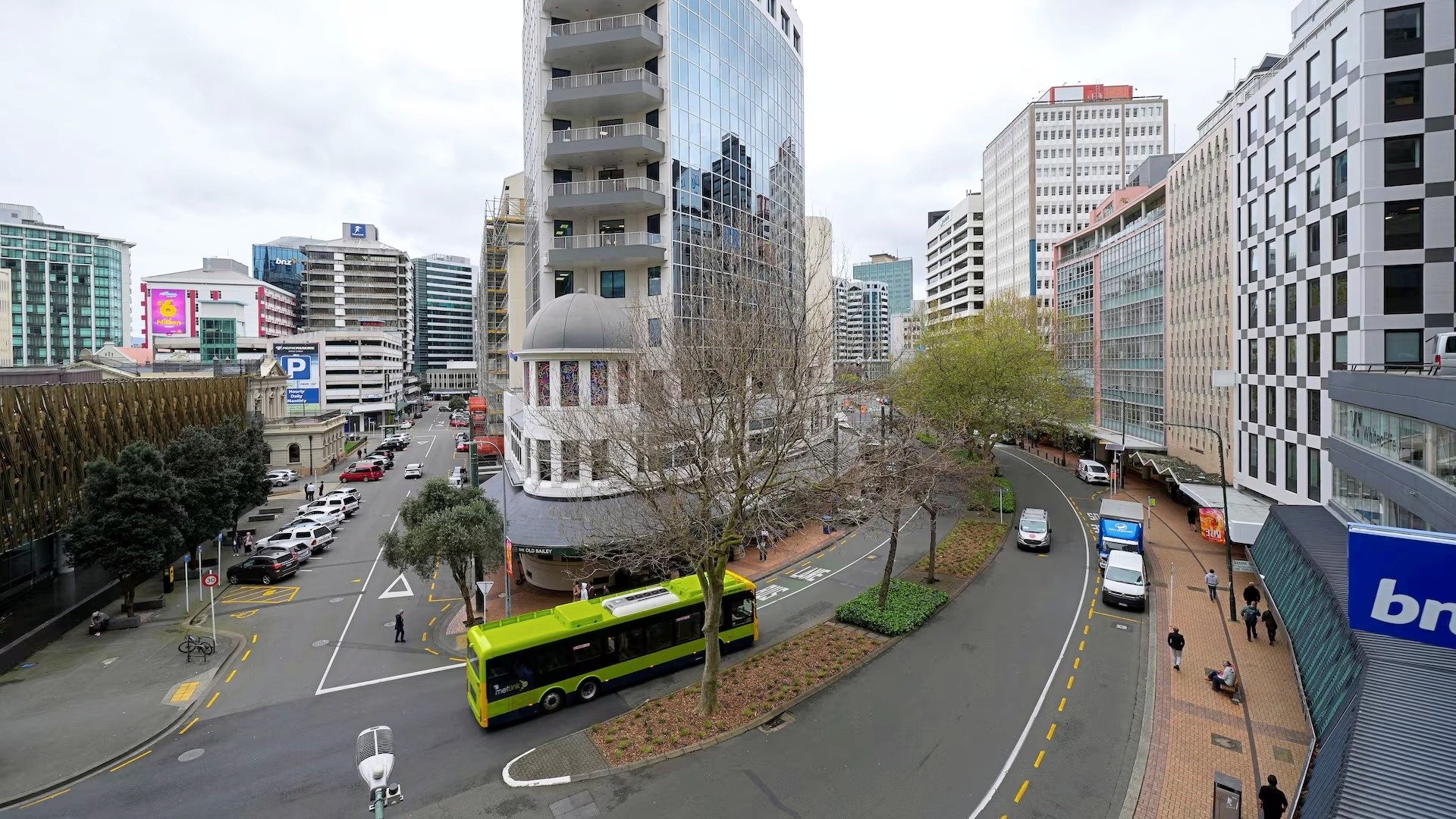 NZ Services Sector Slips to 50.9: A Slow Grind Toward Recovery