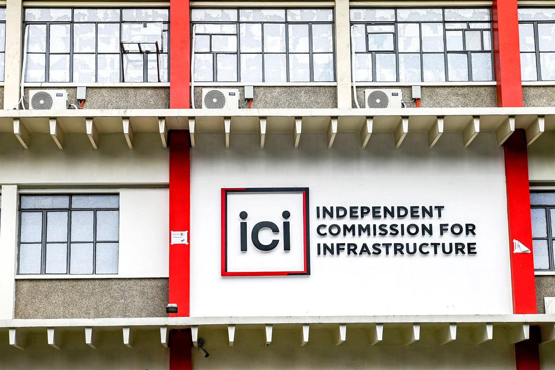 Palace Studies ICI’s Landslide Report: P24.7 Billion Seized in Flood Control Probe