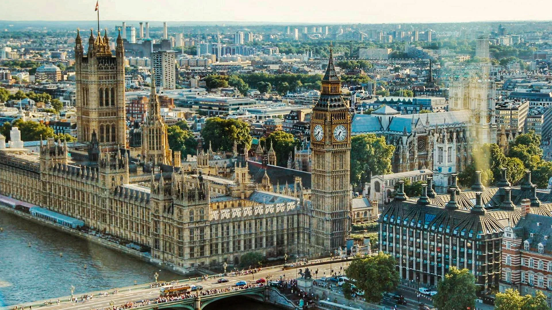 Britain’s 2025 Budget Shift: Will Fiscal Tightening Strengthen or Strain the Pound?