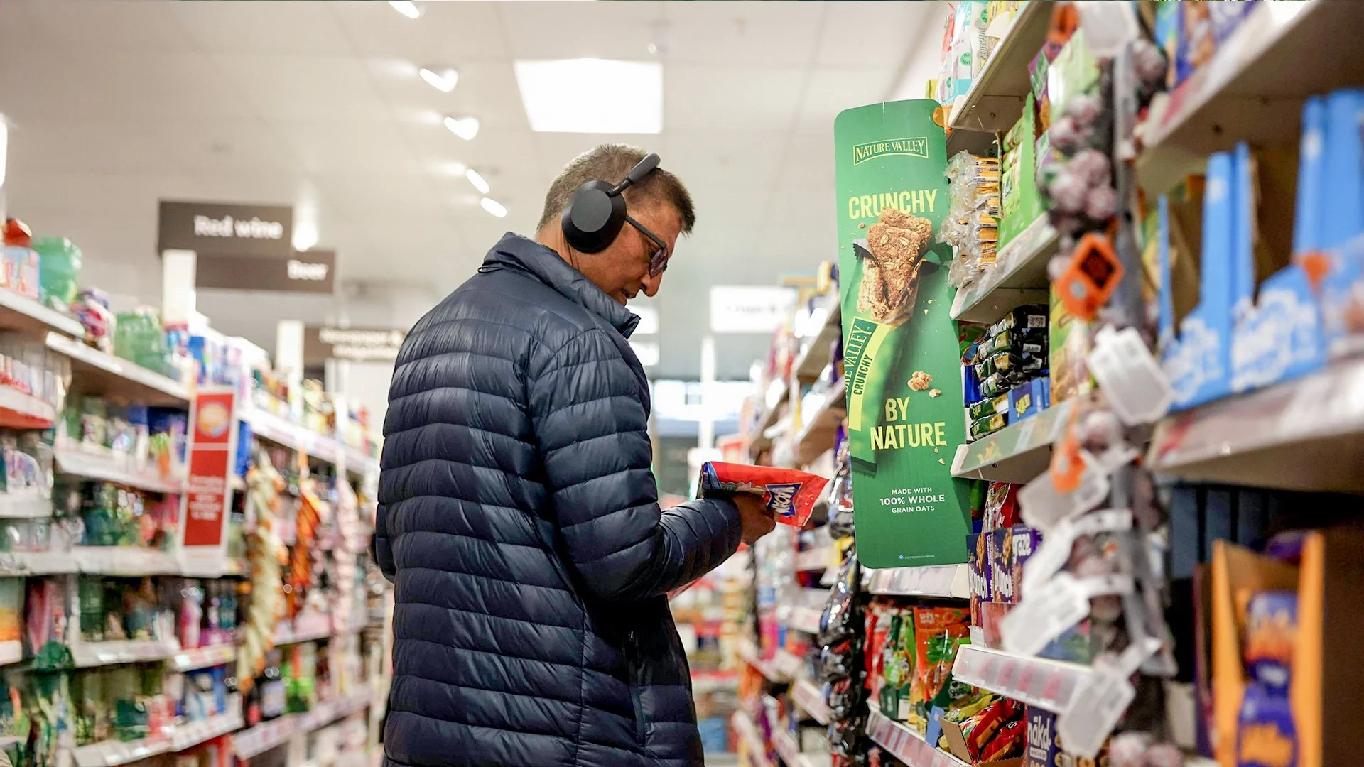 UK Inflation Eases in October 2025 as CPI and CPIH Growth Slows