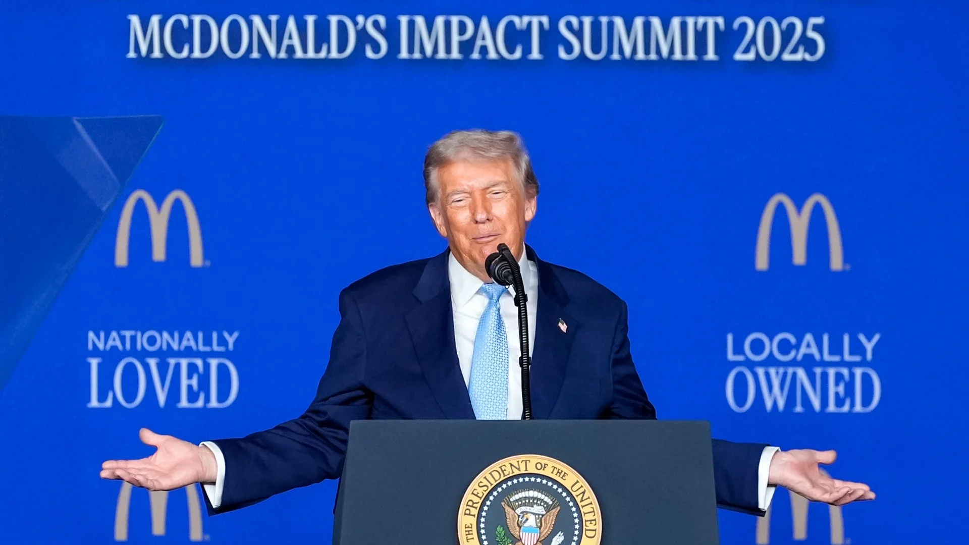 Trump Highlights Economic Efforts at McDonald’s Meeting: What It Means for Your Wallet and Forex Traders