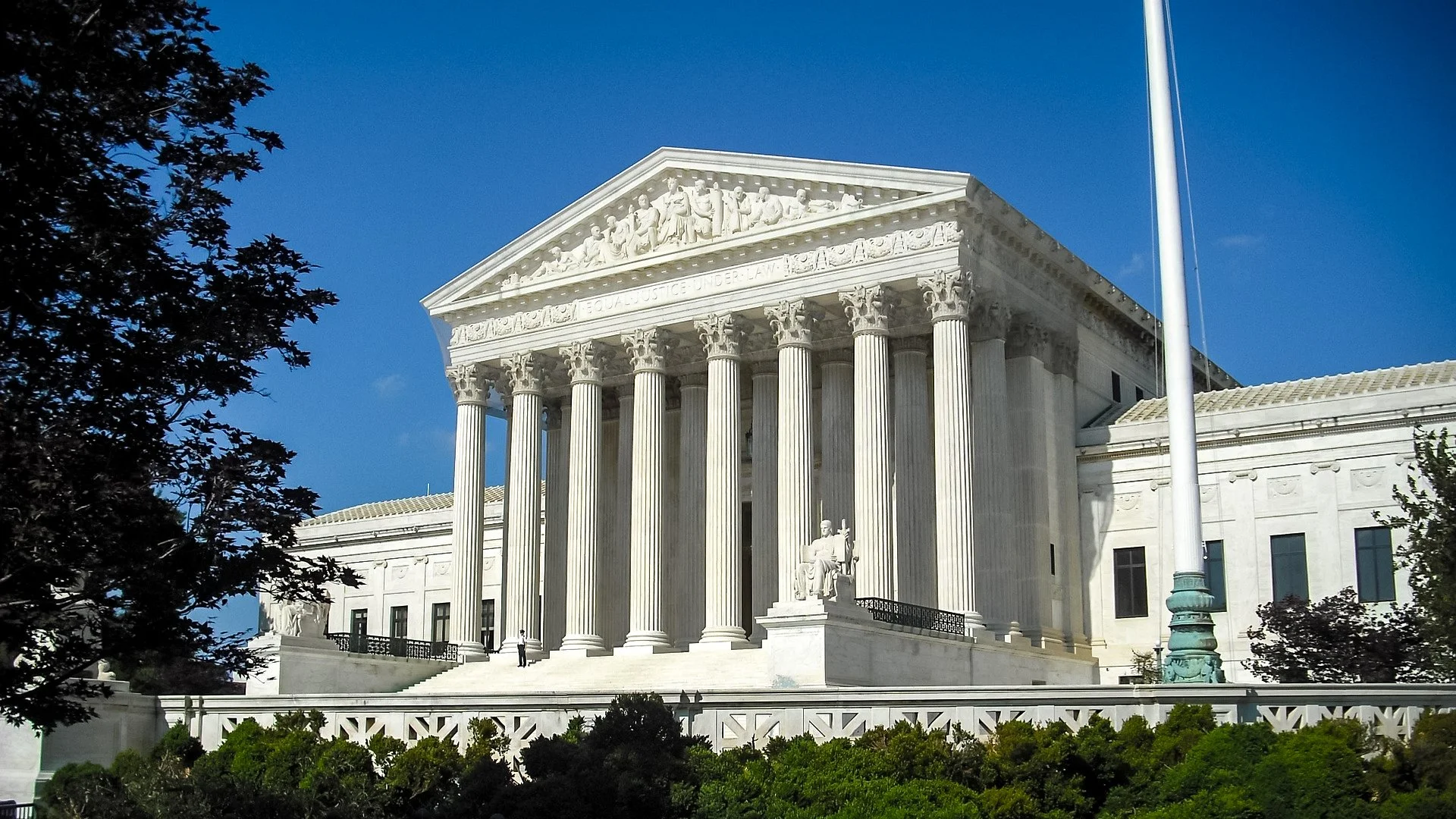 Trump’s Supreme Court Showdown: Could Tariff Power Shake the Global Economy and the US Dollar?