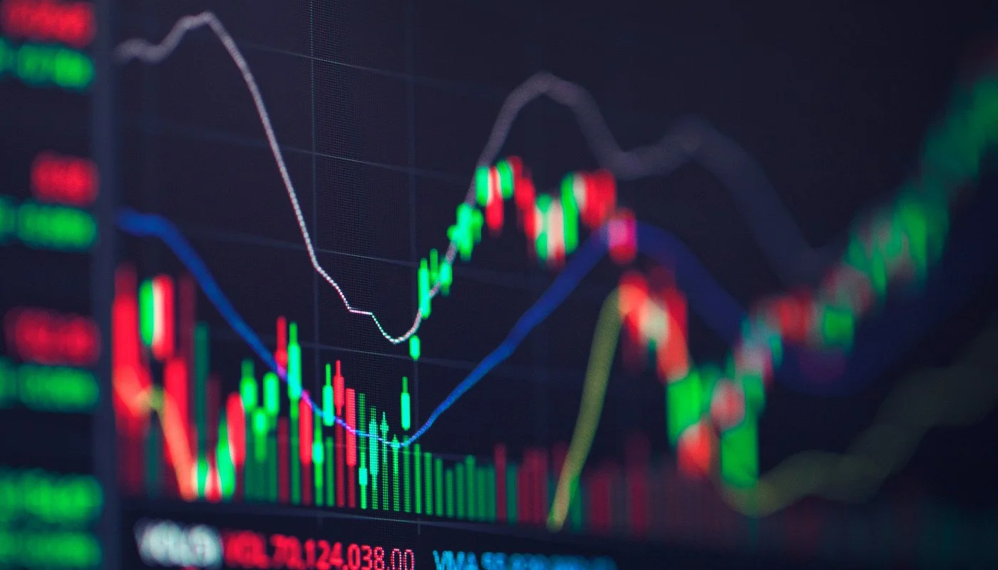 The Ghost Hour: Holiday-Thin Markets &amp; Manipulation