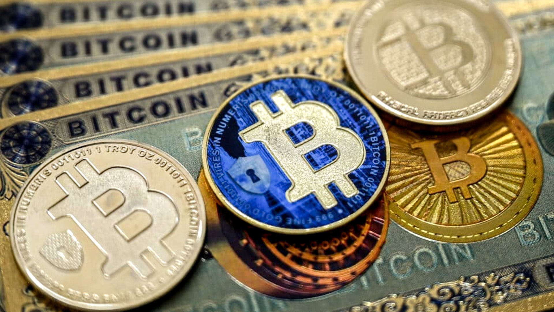 The Digital Deposit War: US Banks vs. Stablecoins for Main Street’s Cash