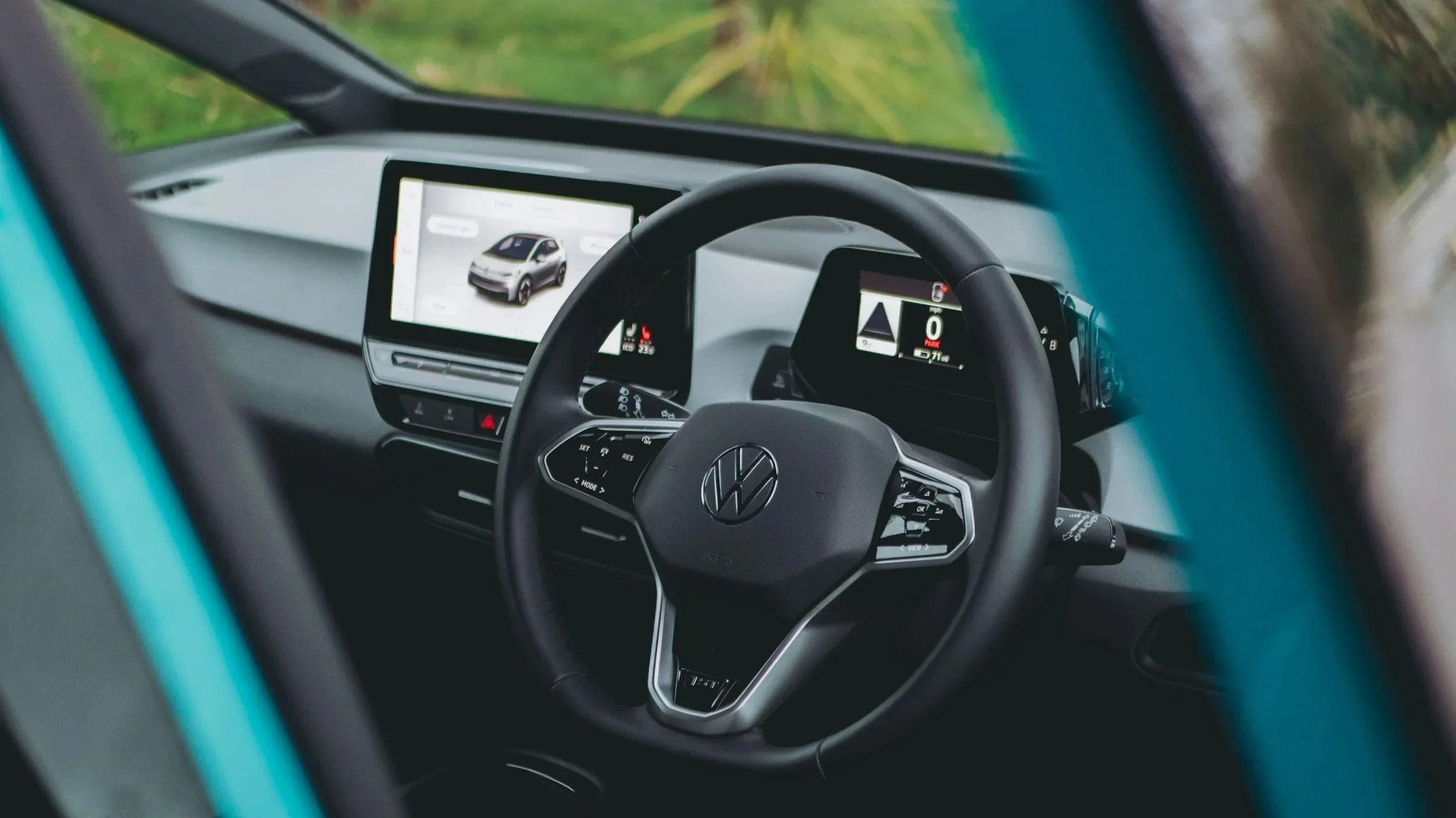 What happens when you run out of battery in your electric car?