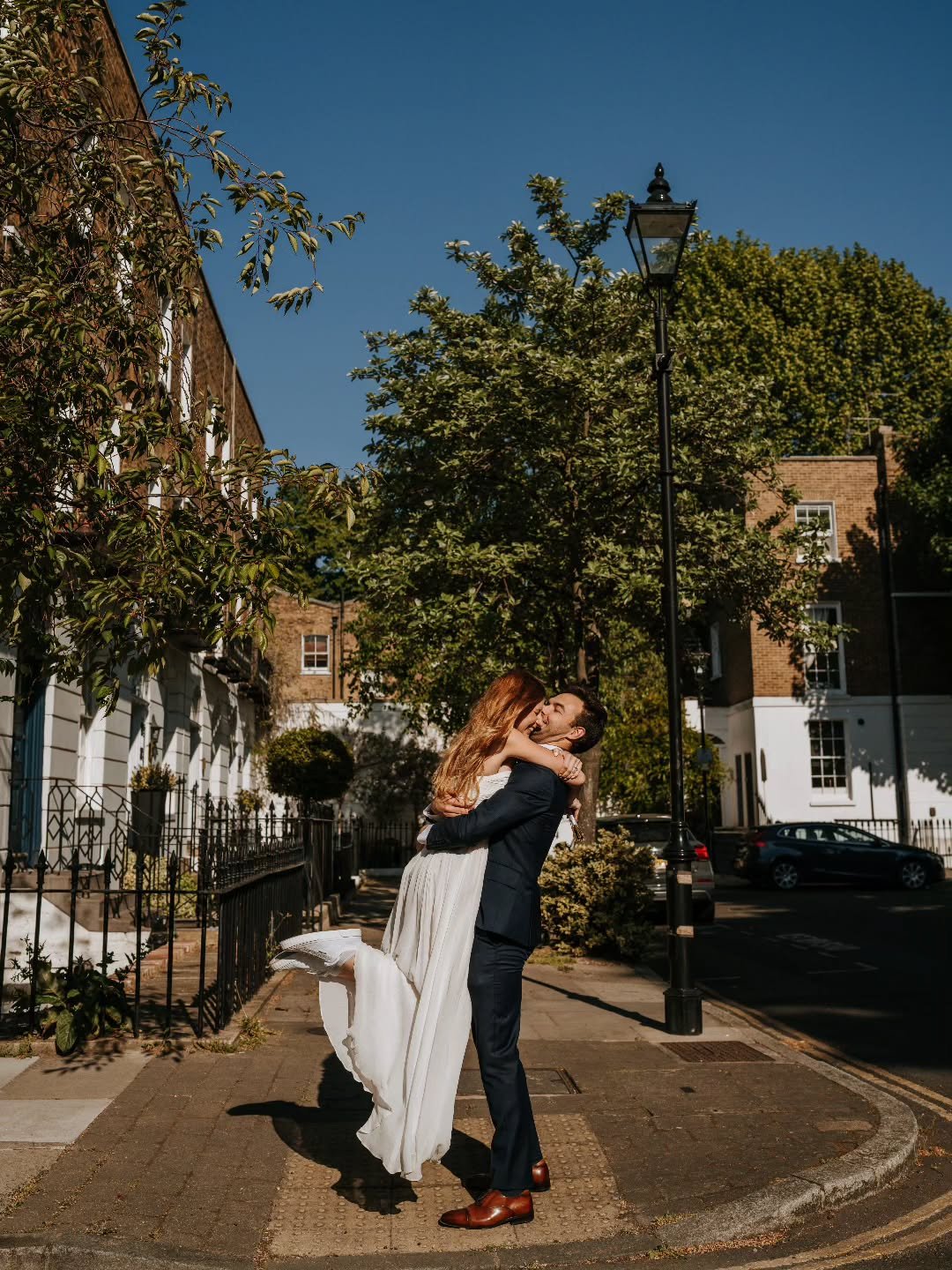 Street Spirt 🙌🏻

Just married. No plan. Just vibes.

#LondonWeddings #IslingtonLove #ModernWeddingPhotographer #ShotOnFilmVibes #CoolCouplesClub 
#bride #WeddingPlanning #colour 

@theworldsbestweddingphotos 
@cosmopolitanuk @elleuk 
@zenfolio @say