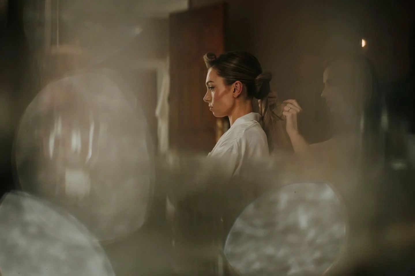 Somewhere between chaos and calm,
that&rsquo;s where the magic lives in photography

If you need me, I'm here....

#LondonWeddingPhotographer
#LondonWedding
#LondonBride
#LondonWeddingSupplier
#UKWeddingPhotographer

@theworldsbestweddingphotos 
@cos