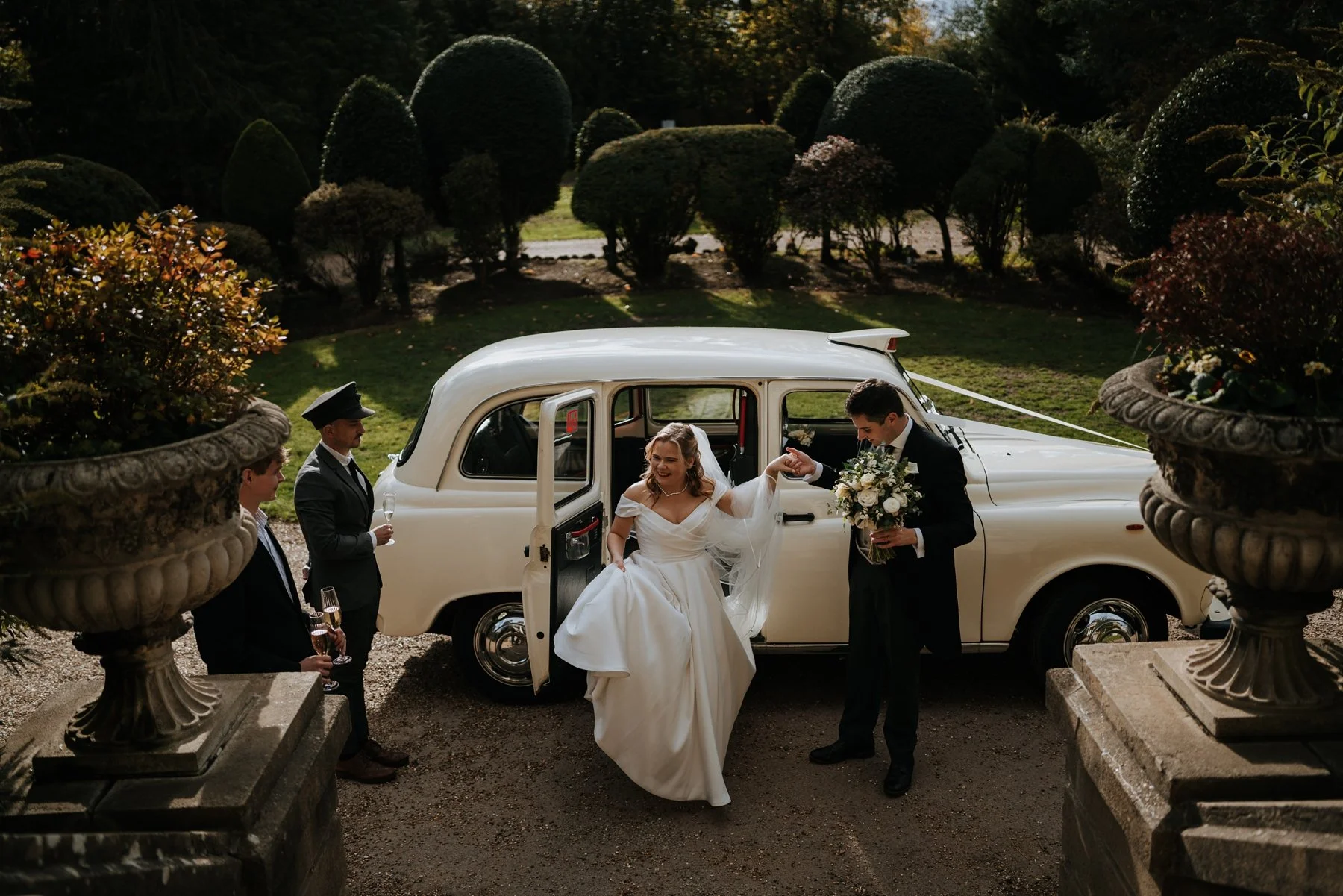 bride at hampton court house surrey