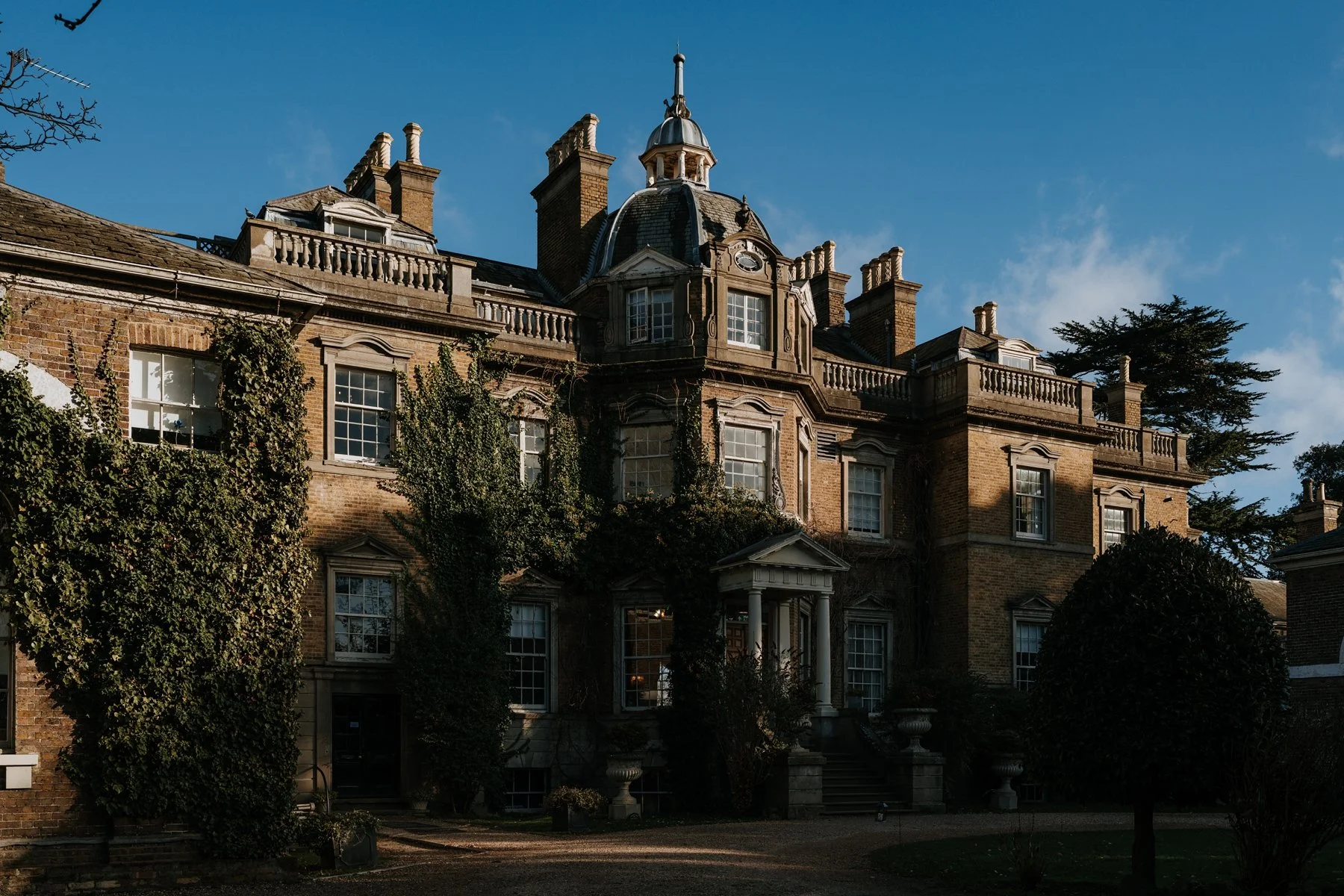 hampton court house surrey