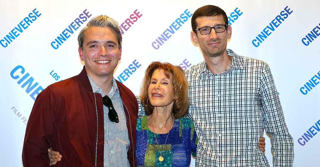 Lou and Friends at Step n Repeat 2.png