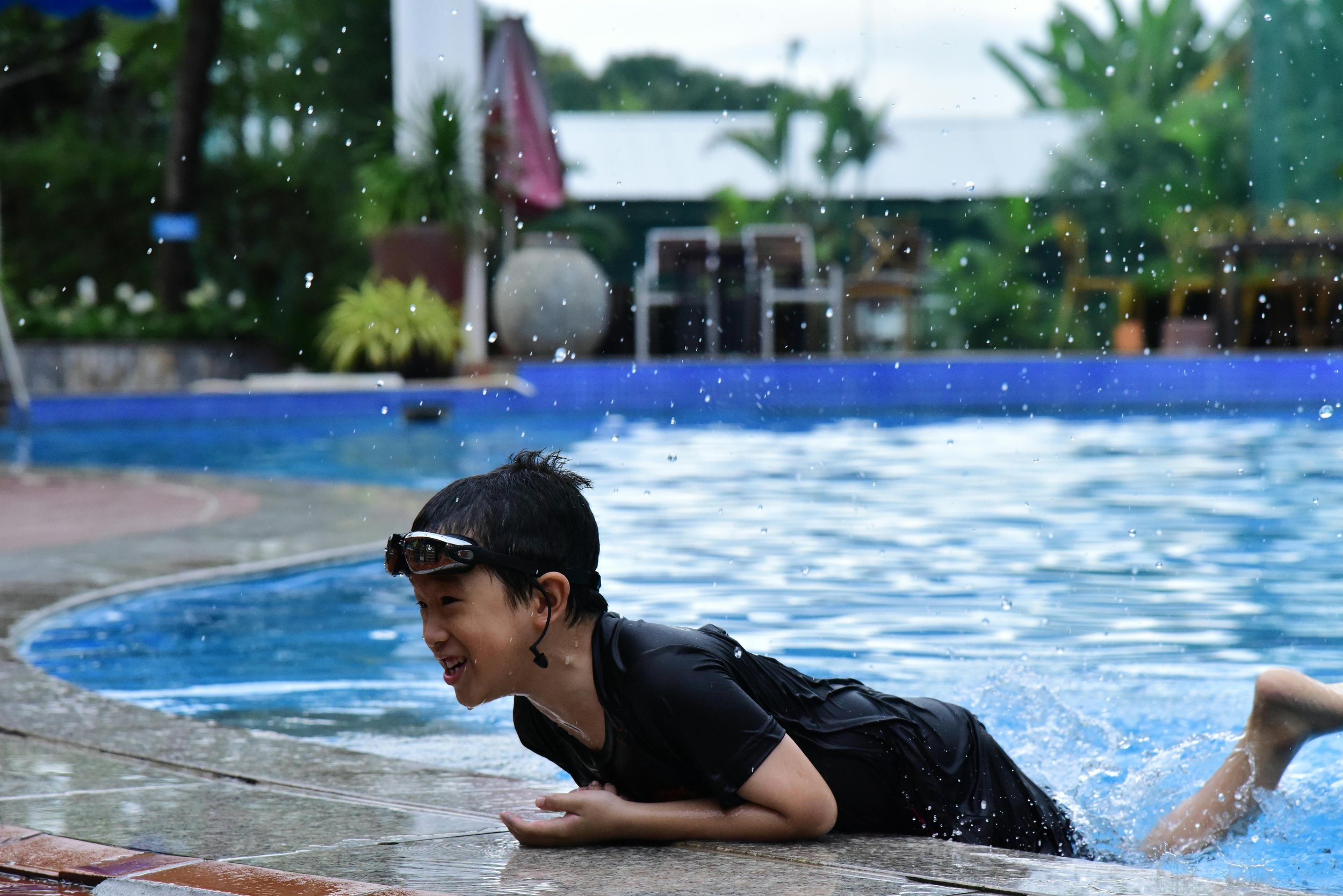 Why Progress in Swimming Isn’t Linear (And What Parents Should Expect Week to Week)