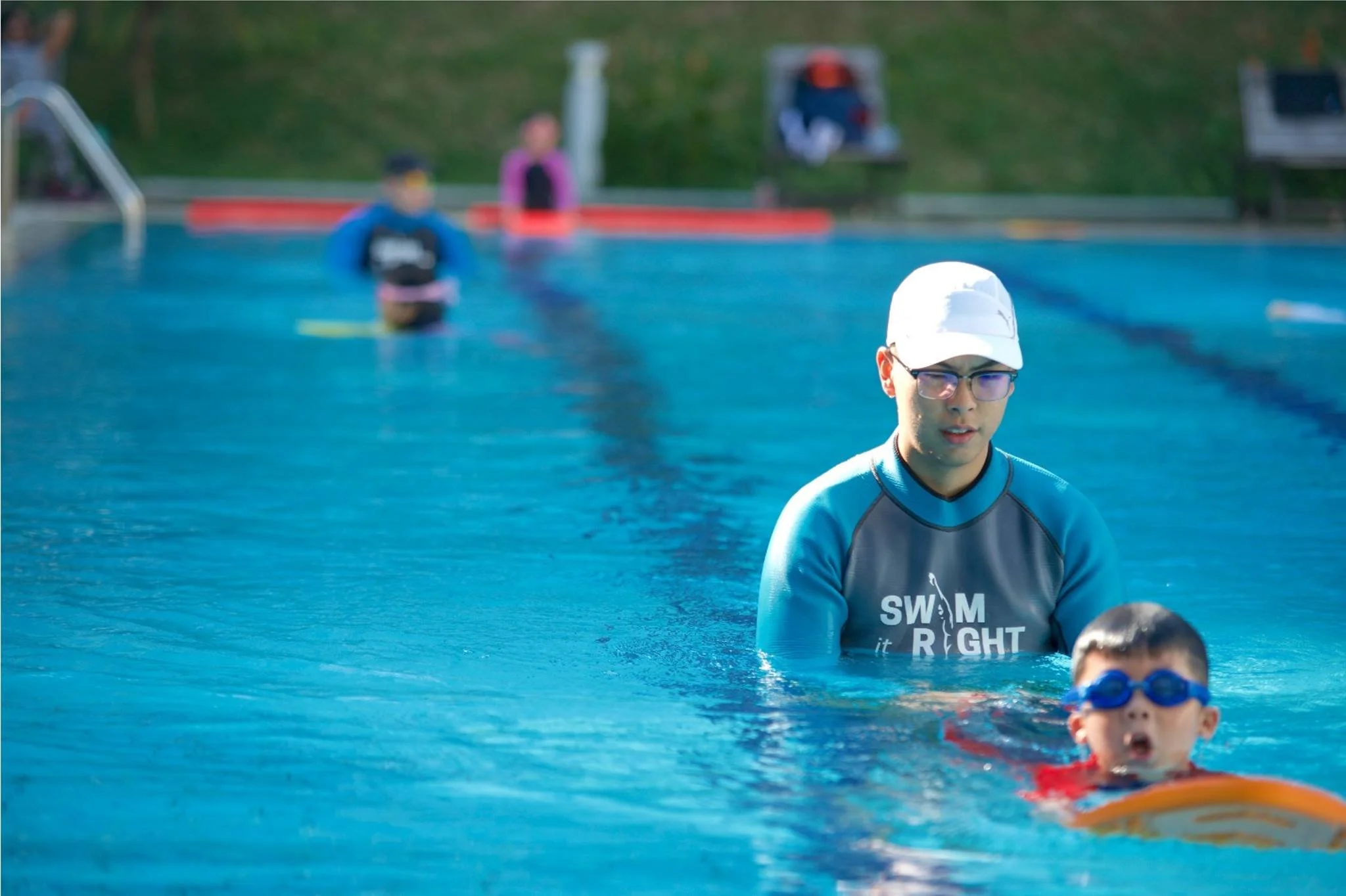 Can You Learn Swimming at Both Condo Pools and Public Swimming Complexes in Singapore?
