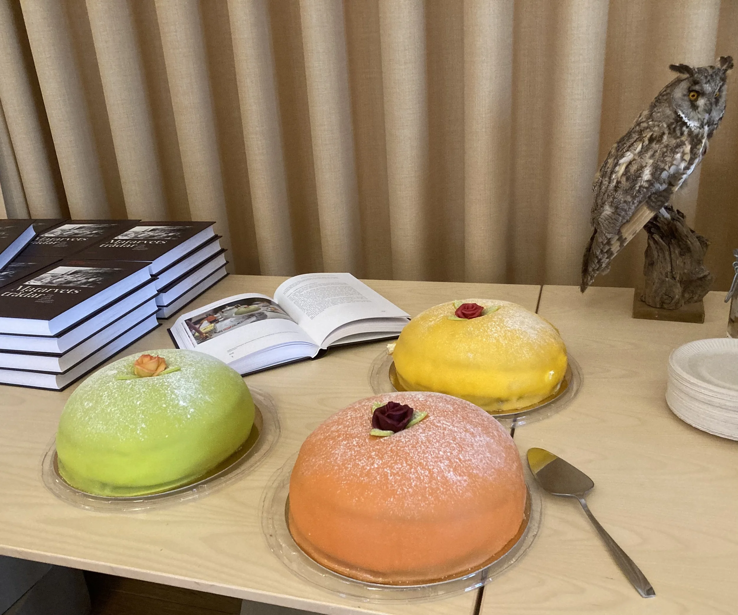 FIKA CHAPTER IN BOOK  ON SWEDISH FOOD HERITAGE