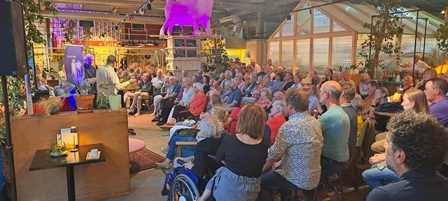 Willem Schinkel in Tertulia's Filsofisch Café, Waarom ik geen mobiele telefoon heb.