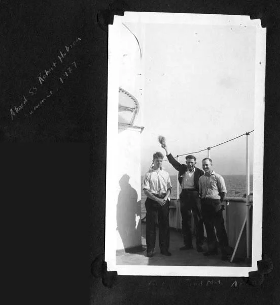 EDH - SS Robert Hobson - Summer 1927 - click on image to see ship description