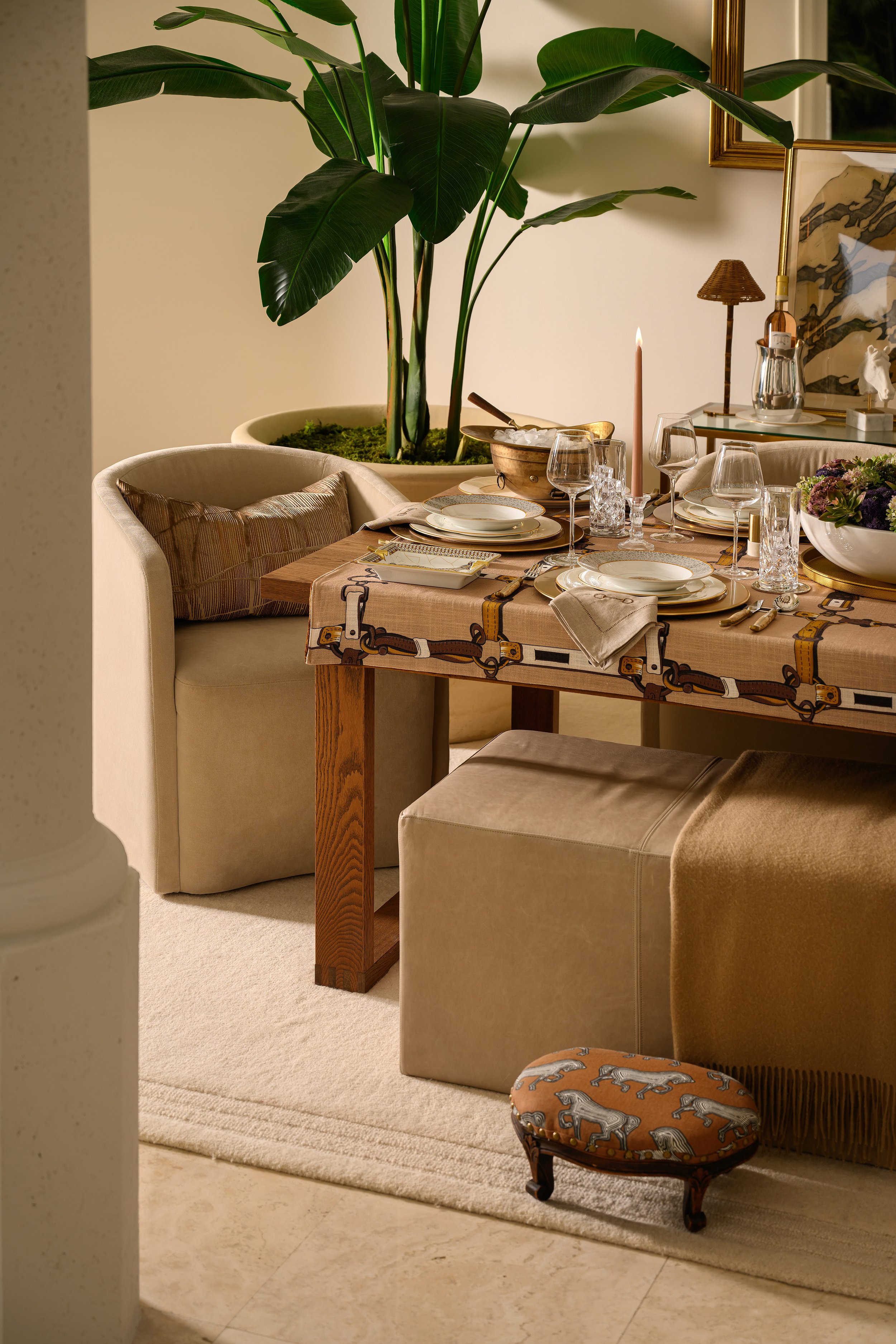 DRESSAGE DINING PETIT ACCENTS 2026.jpeg