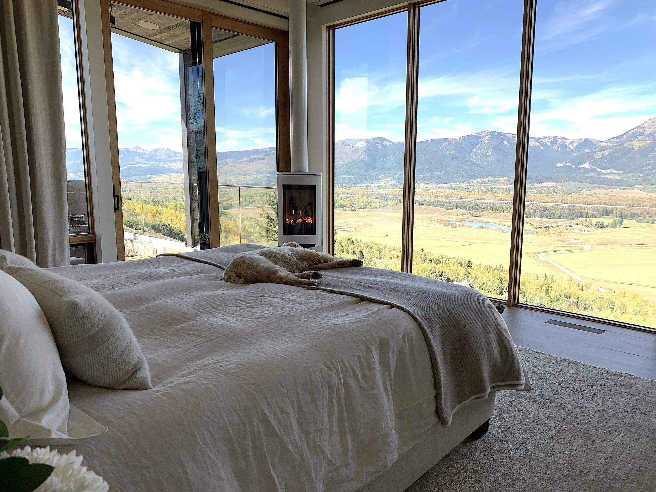 Lounging Fireside- Overlooking the Valley by Day and Constellations by Night