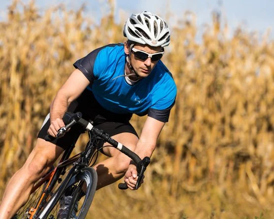 vecteezy_cyclist_744666.jpg