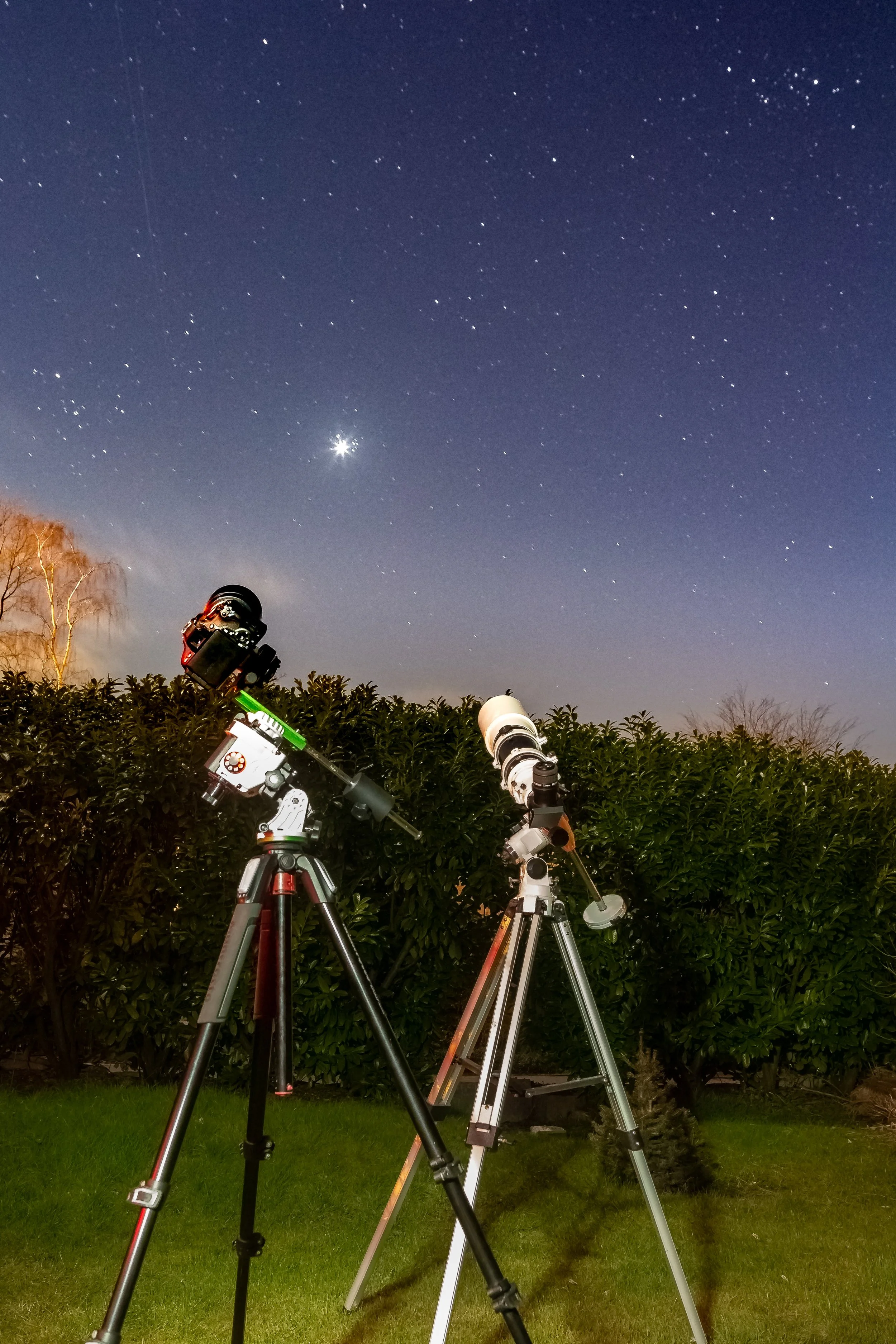 venus-pleaden (1 von 1)-3-teleskope.jpg