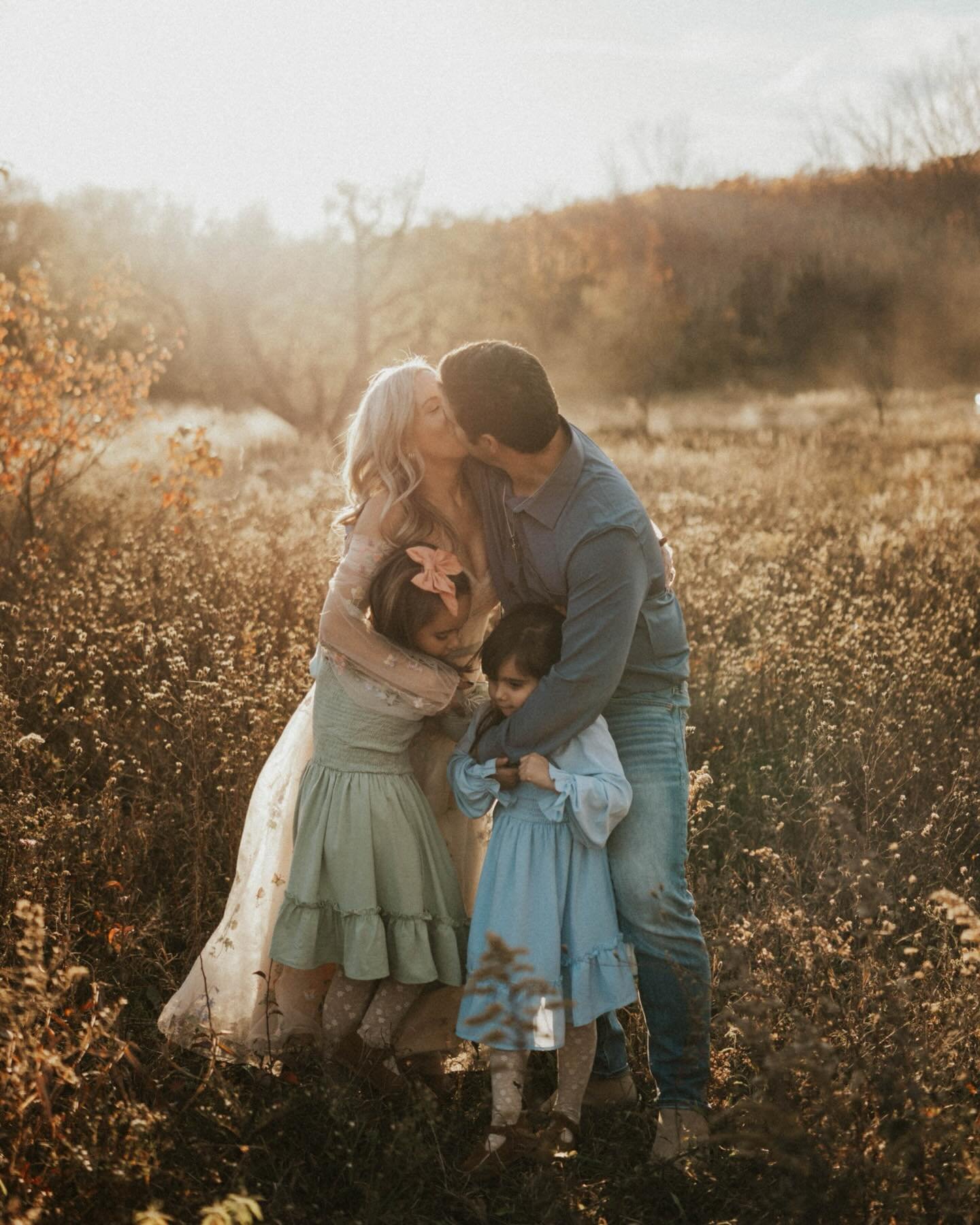 Sweetest little fam with a tiny bit of baby announcement sprinkled in 🥰