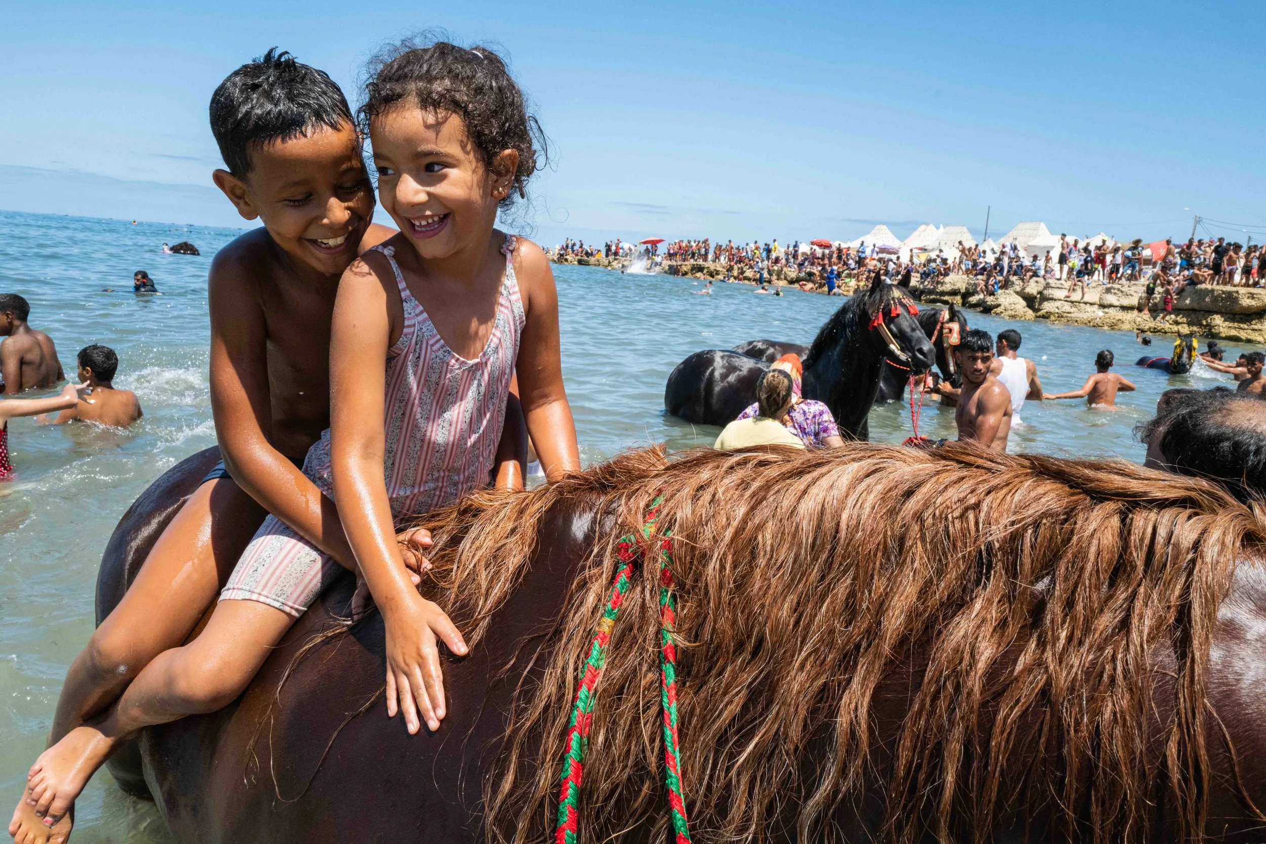 Horse beach Morocco swiming-5.jpg